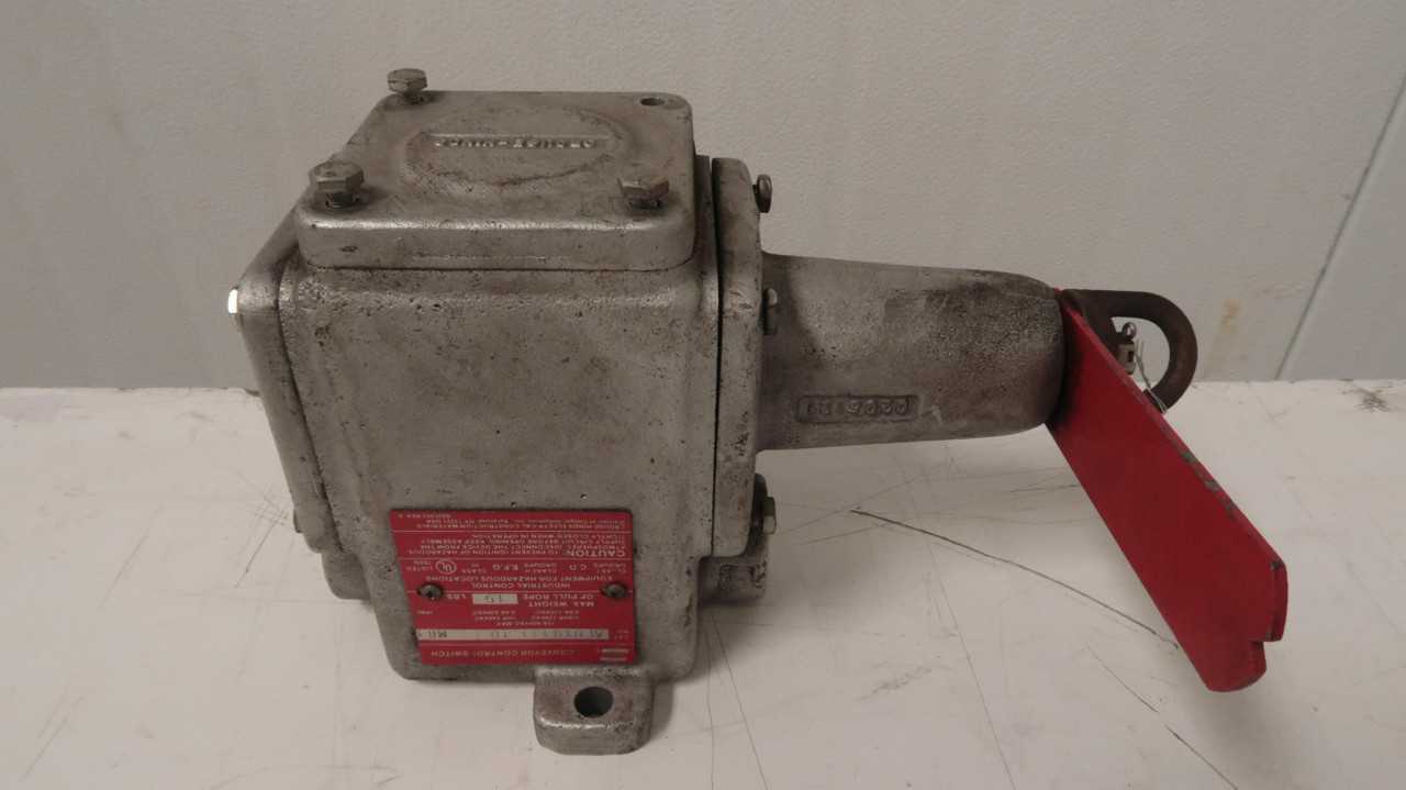 CROUSE HINDS AFUX0333 CONVEYOR CONTROL SWITCH T159075 - SWITCHES