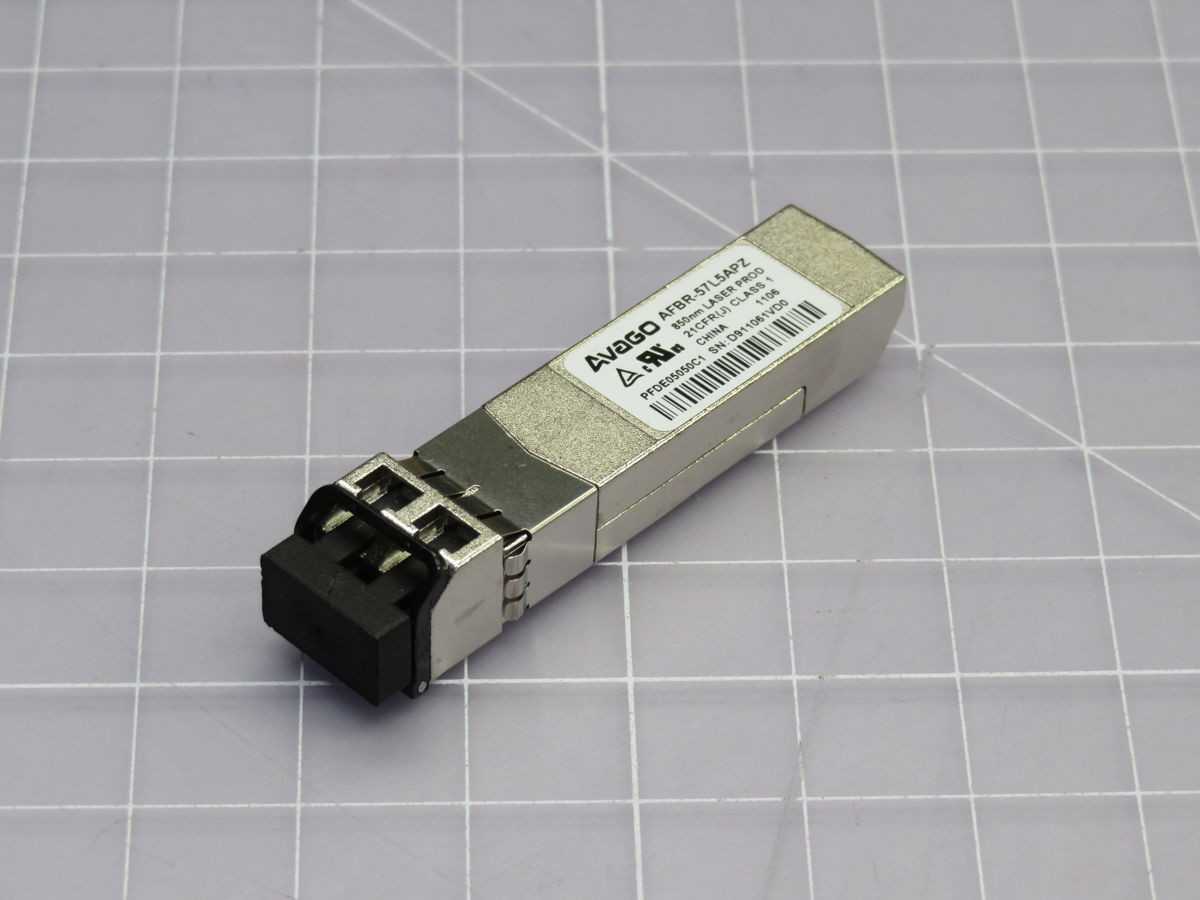 LOT OF 36 AVAGO AFBR-57L5APZ FIBER OPTIC TRANSCEIVER T252490 - TELECOMMUNICATION
