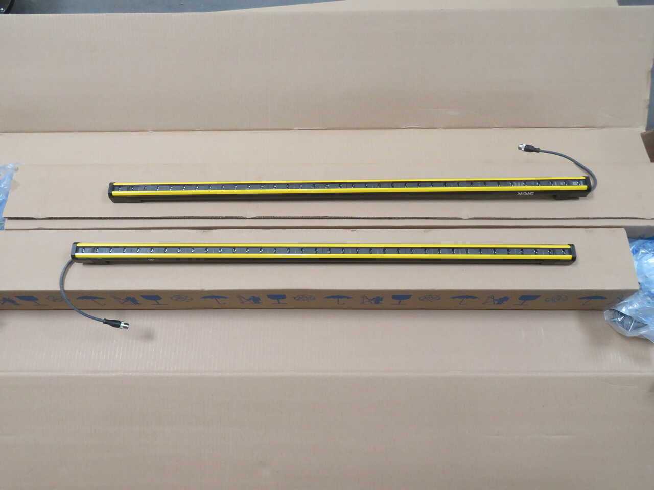 SICK C4P-SA09031AA0 C4P-EA09031CA0 DETEC4 SENDER RECEIVER - SENSORS