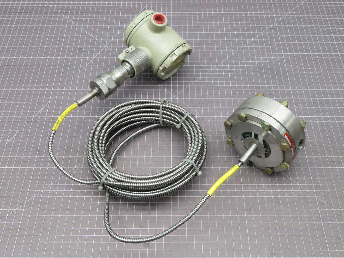 HONEYWELL STR14G-11A-00000-1C+B67F TRANSMITTER WITH CAPILLARIE/FLANGE T216592 - PRESSURE TRANSMITTER