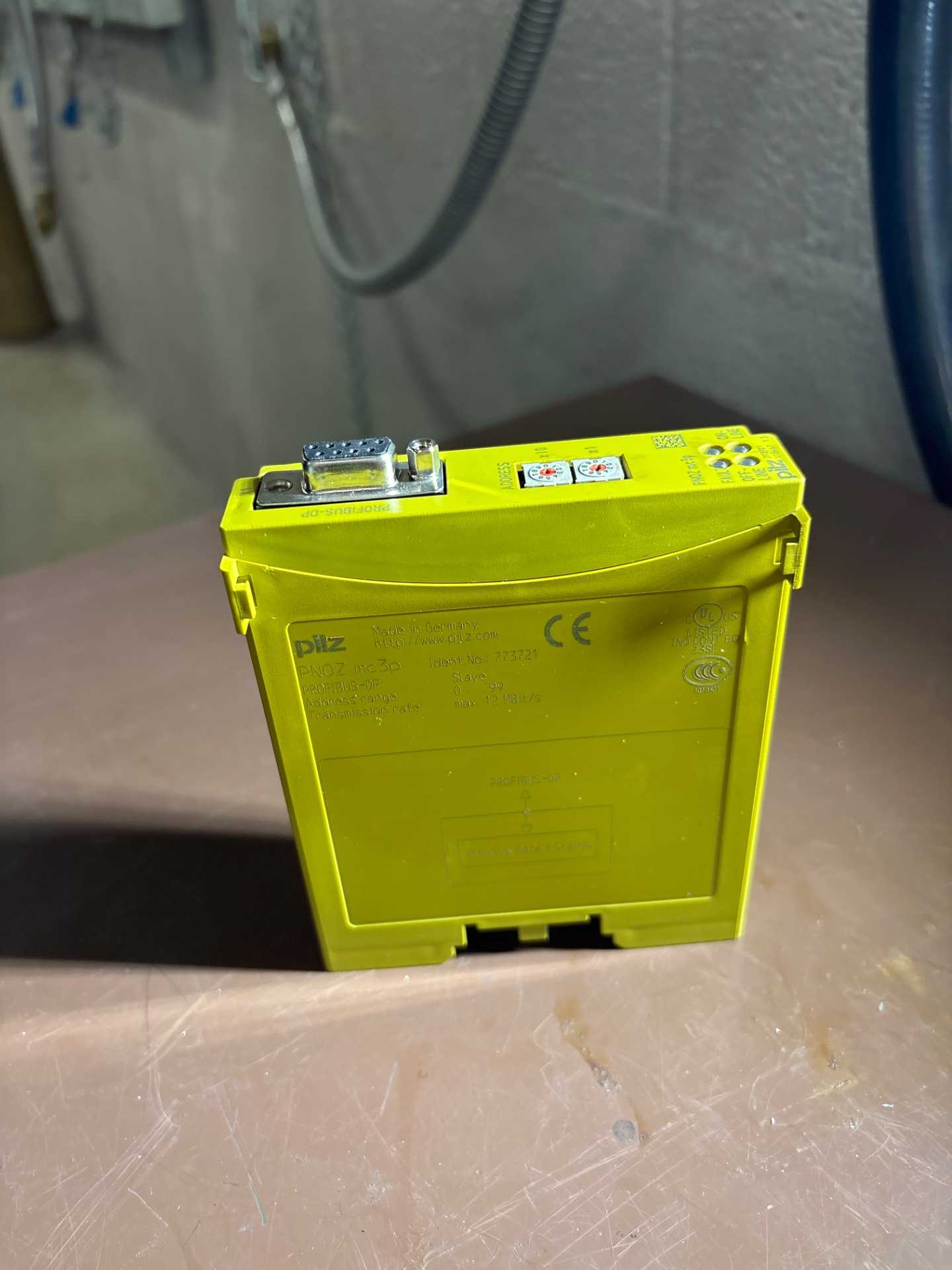 PILZ PNOZ MC3P 773732 PROFIBUS 2 CONFIGURABLE SAFETY MODULE - PLC MODULES