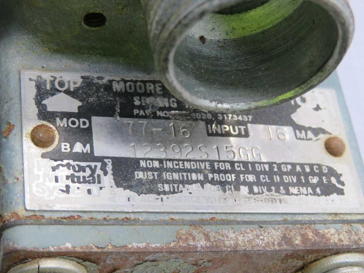 Moore 77-16 Pressure Transducer T234212 - High Precision Measurement - PRESSURE TRANSMITTER