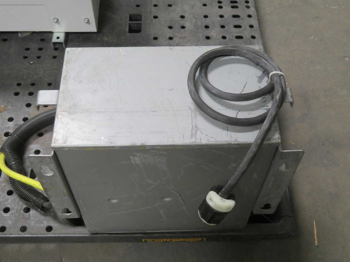 DONGAN ES-31375.866 THREE PHASE CLASS GENERAL USE TRANSFORMER T201352 - INDUSTRIAL PARTS