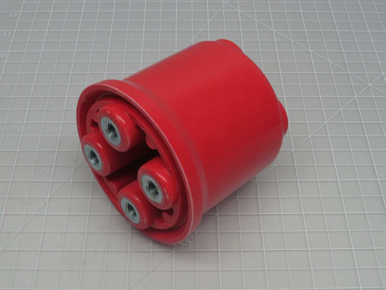 LOT OF 18 MBI FG47512010 MB2000-15 6350-A10 4 X 2 ELECTRICAL GLASTIC STANDOFF INSULATORS RED 5 KV T1 - ELECTRICAL COMPONENTS