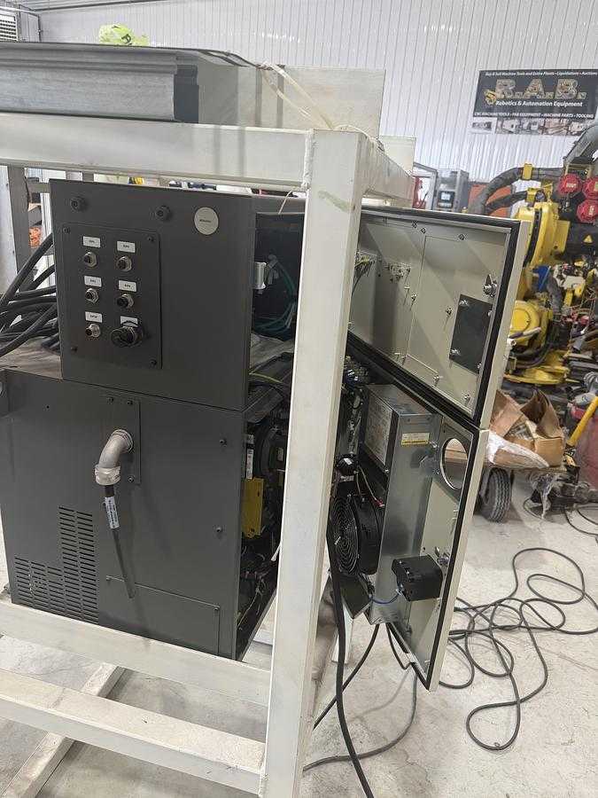 2019 FANUC R-2000iC/210F Articulated Robot, 210kg Payload, 2655mm Reach, R-30iB Plus Controller - ARTICULATED ROBOTS