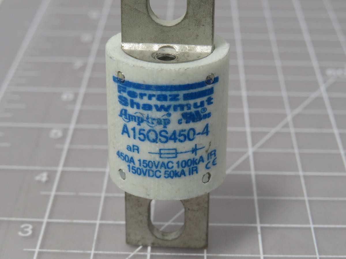 LOT OF 4 FERRAZ SHAWMUT A15QS450-4 150V MERSEN 450 AMP KT423 - FUSES