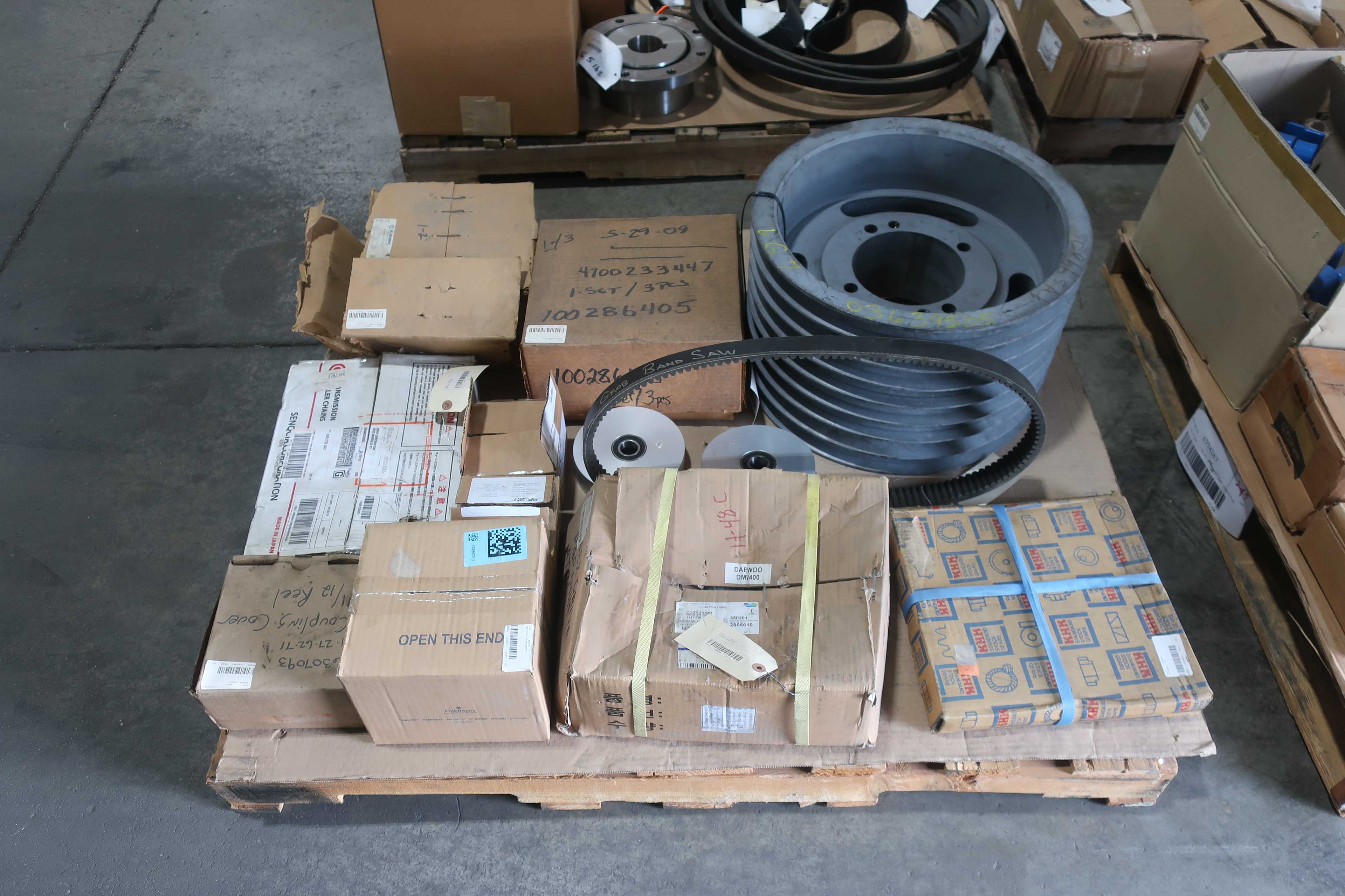 SKU 1774267 - 4 PALLETS OF ASSORTED POWER TRANSMISSION - POWER TRANSMISSION