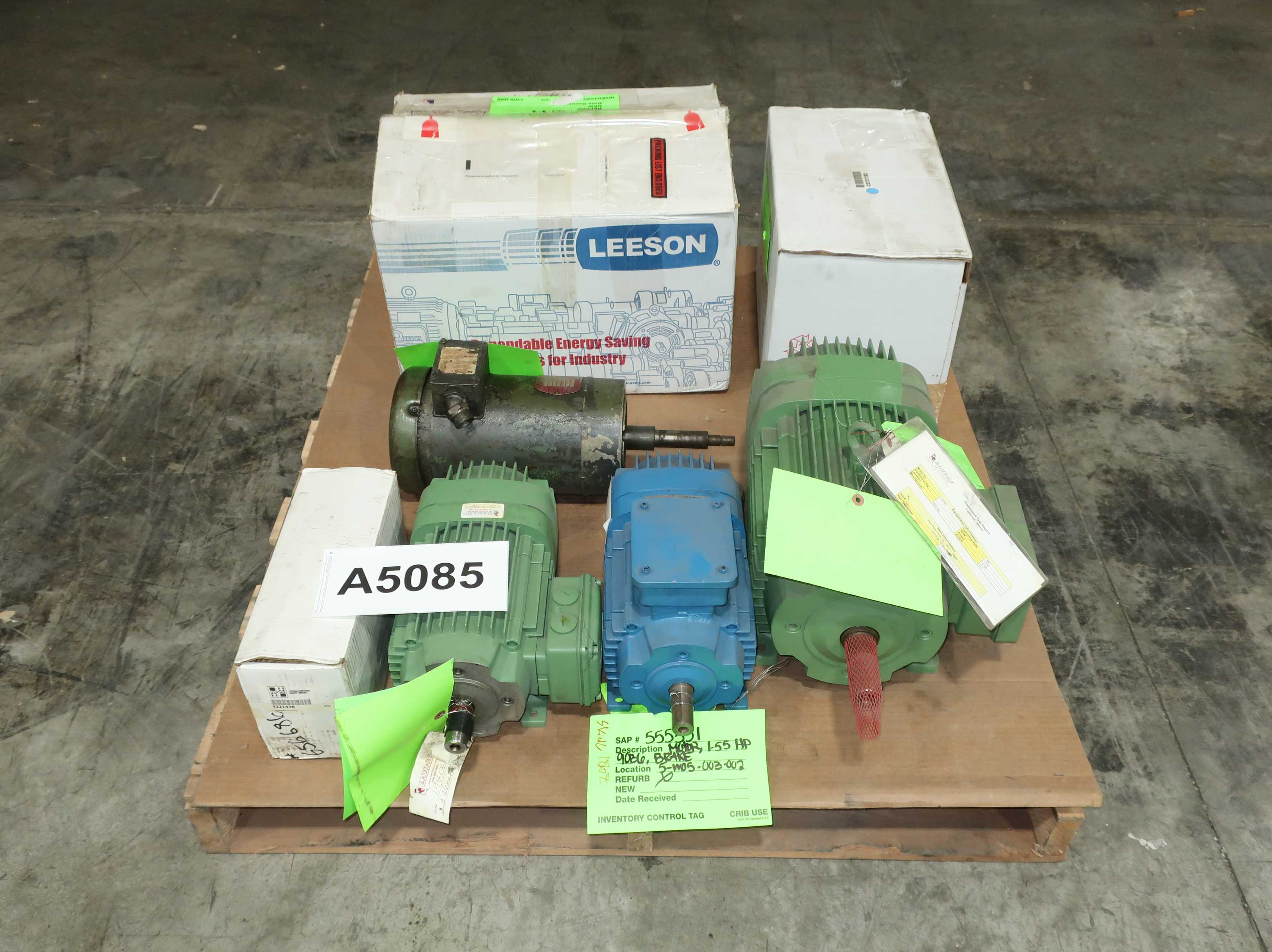 Pallet Of Assorted AC Electric Motors For Sale - AC MOTOR