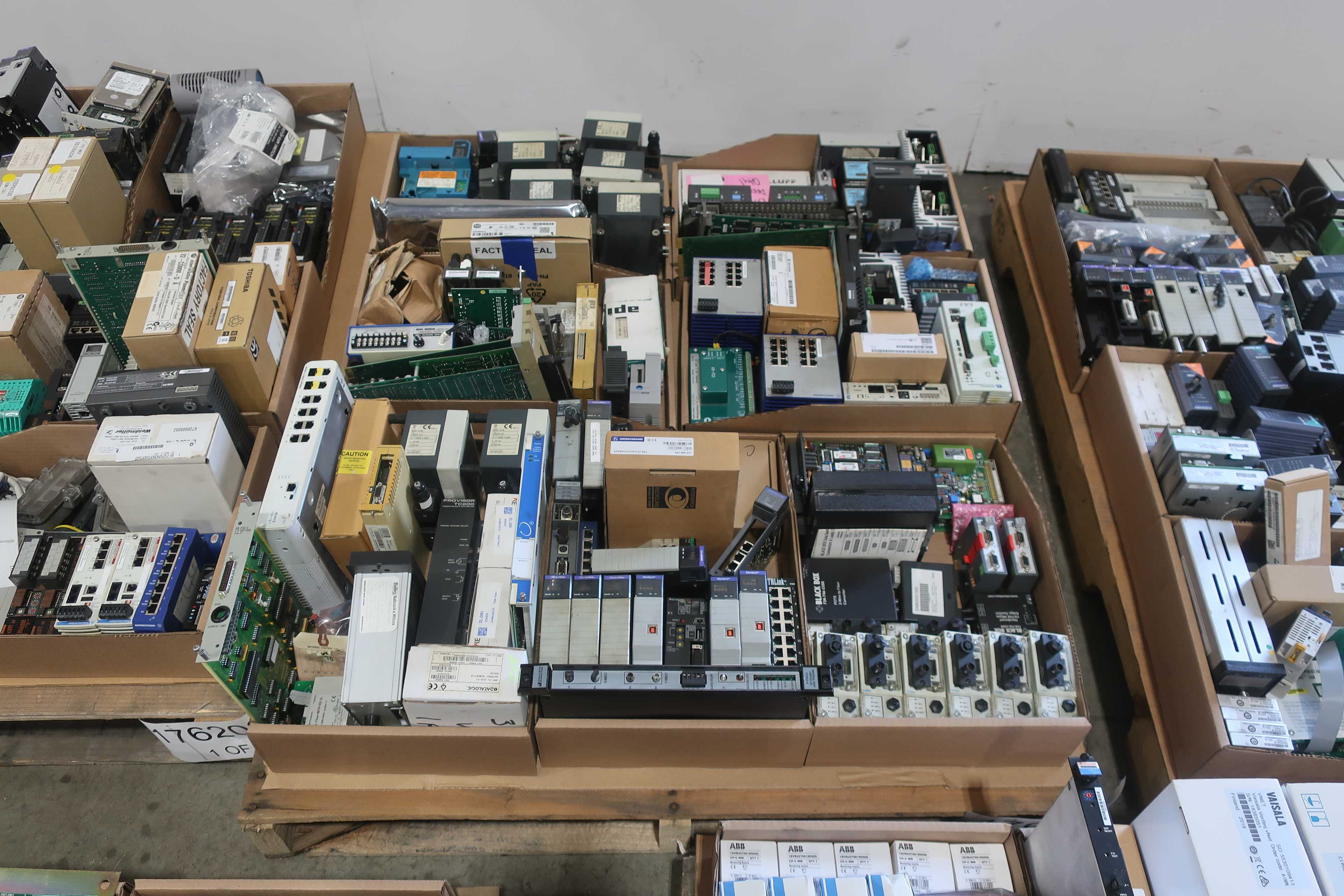 SKU 1762039 - 5 PALLETS OF ASSORTED CONTROLLER AND ETHERNET MODULES - AUTOMATION & CONTROLS