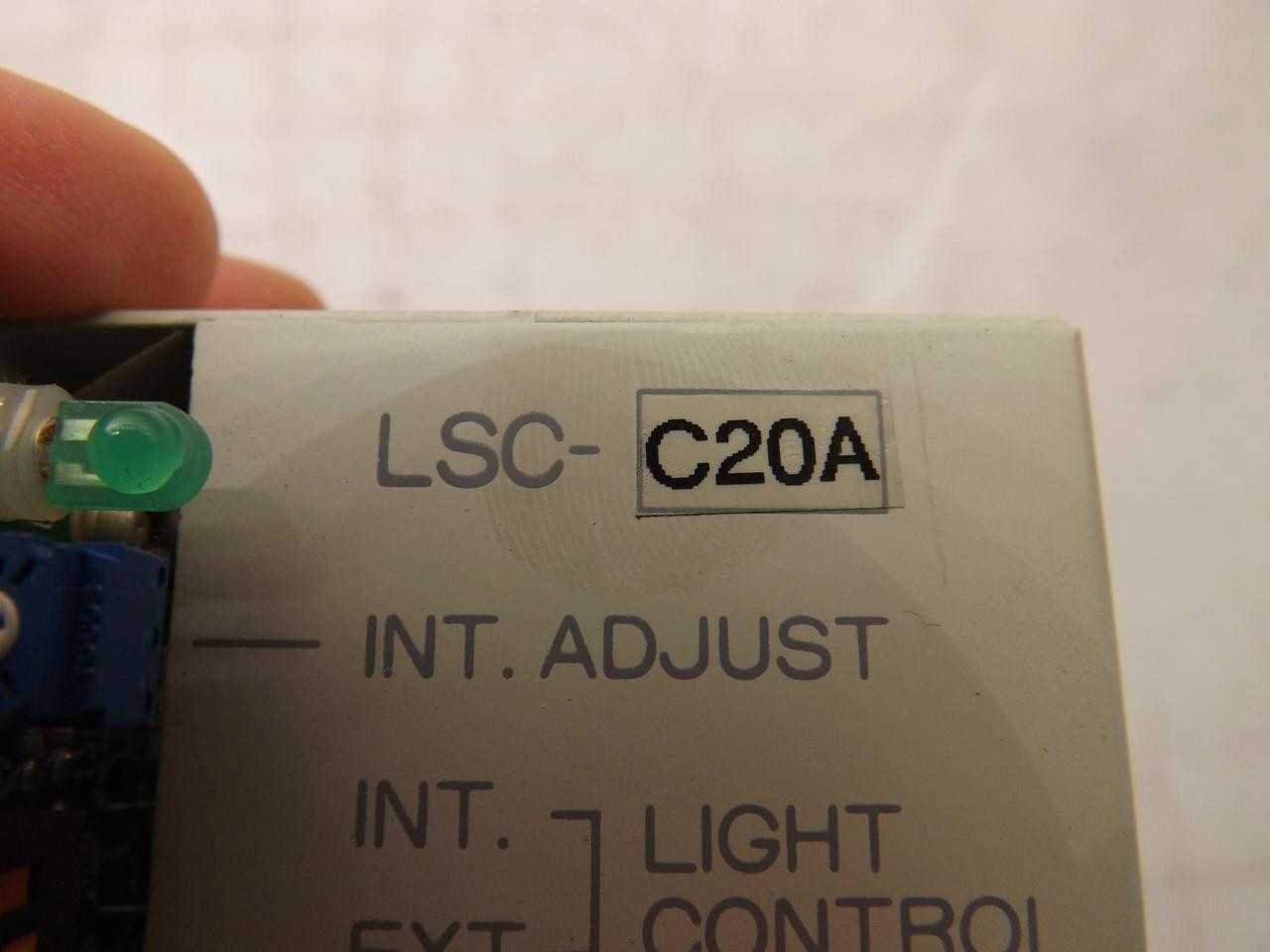 KYOTO DENKIKI LSC-C20A VARI-LIGHT HIGH FREQUENCY LUMINOUS SUPPLY T34569 - POWER SUPPLIES