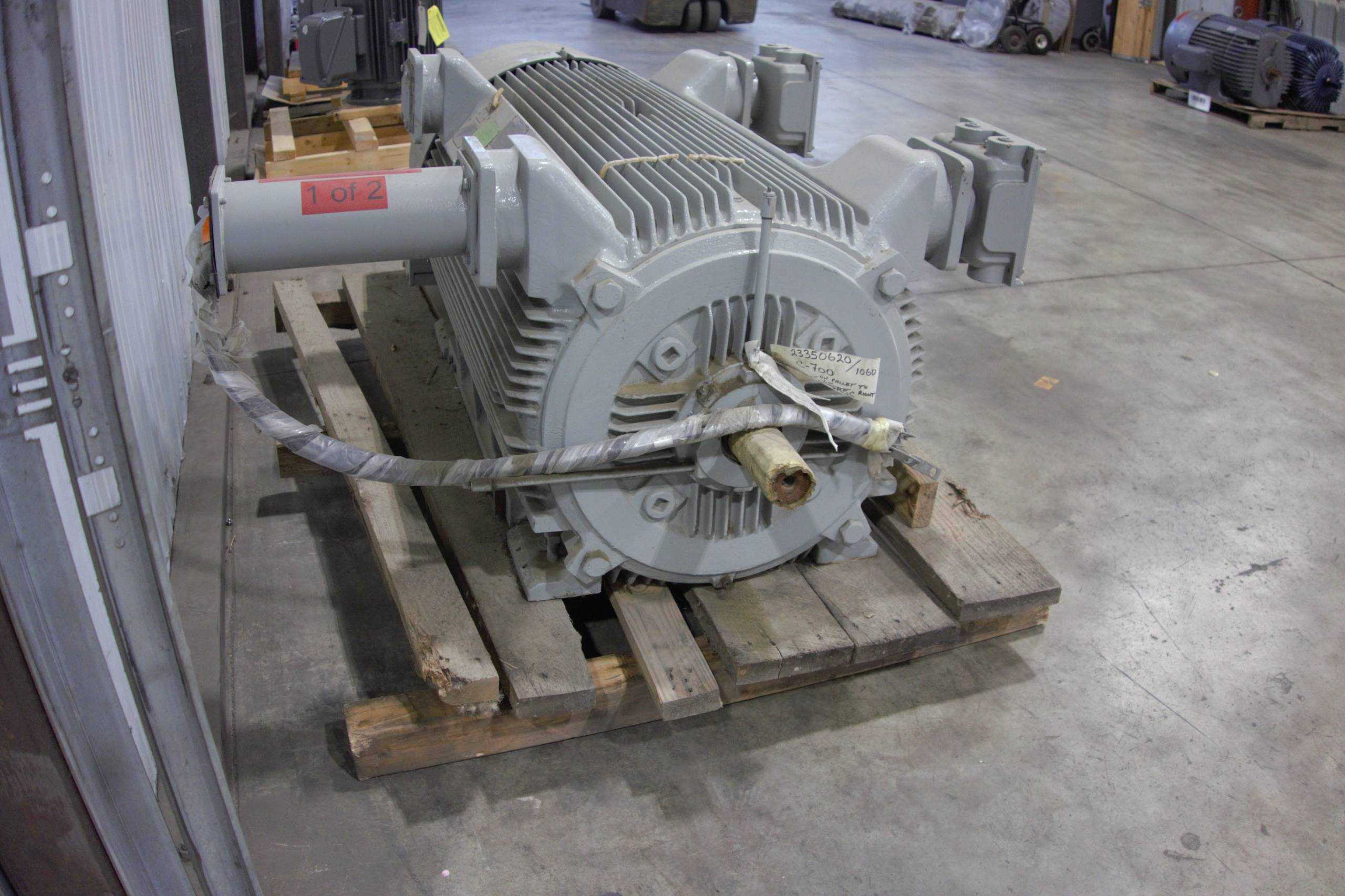 SKU 1786022 - SIEMENS E17983-01-1 AC MOTOR - AC MOTOR