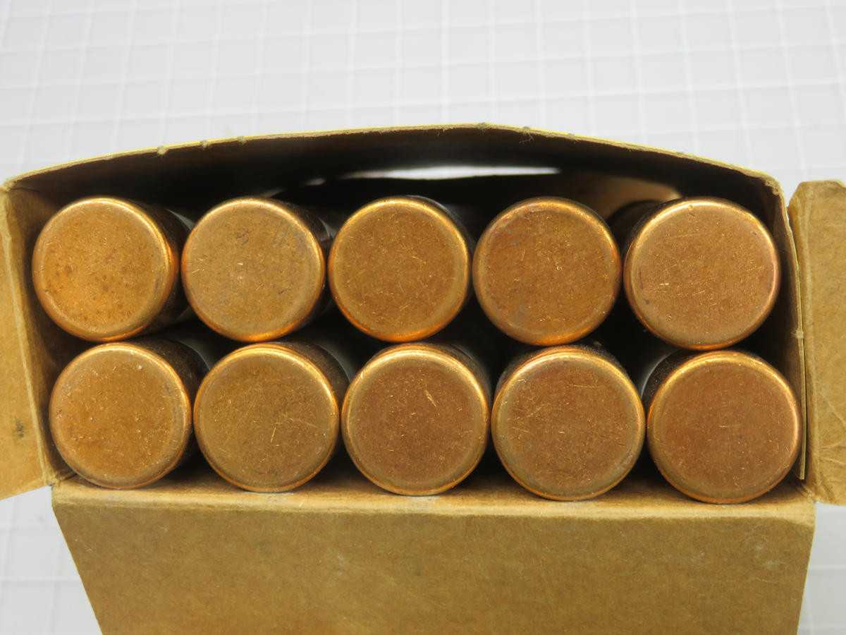 LOT OF 10 BUSSMANN NOS-25 FUSES T223400 - FUSES