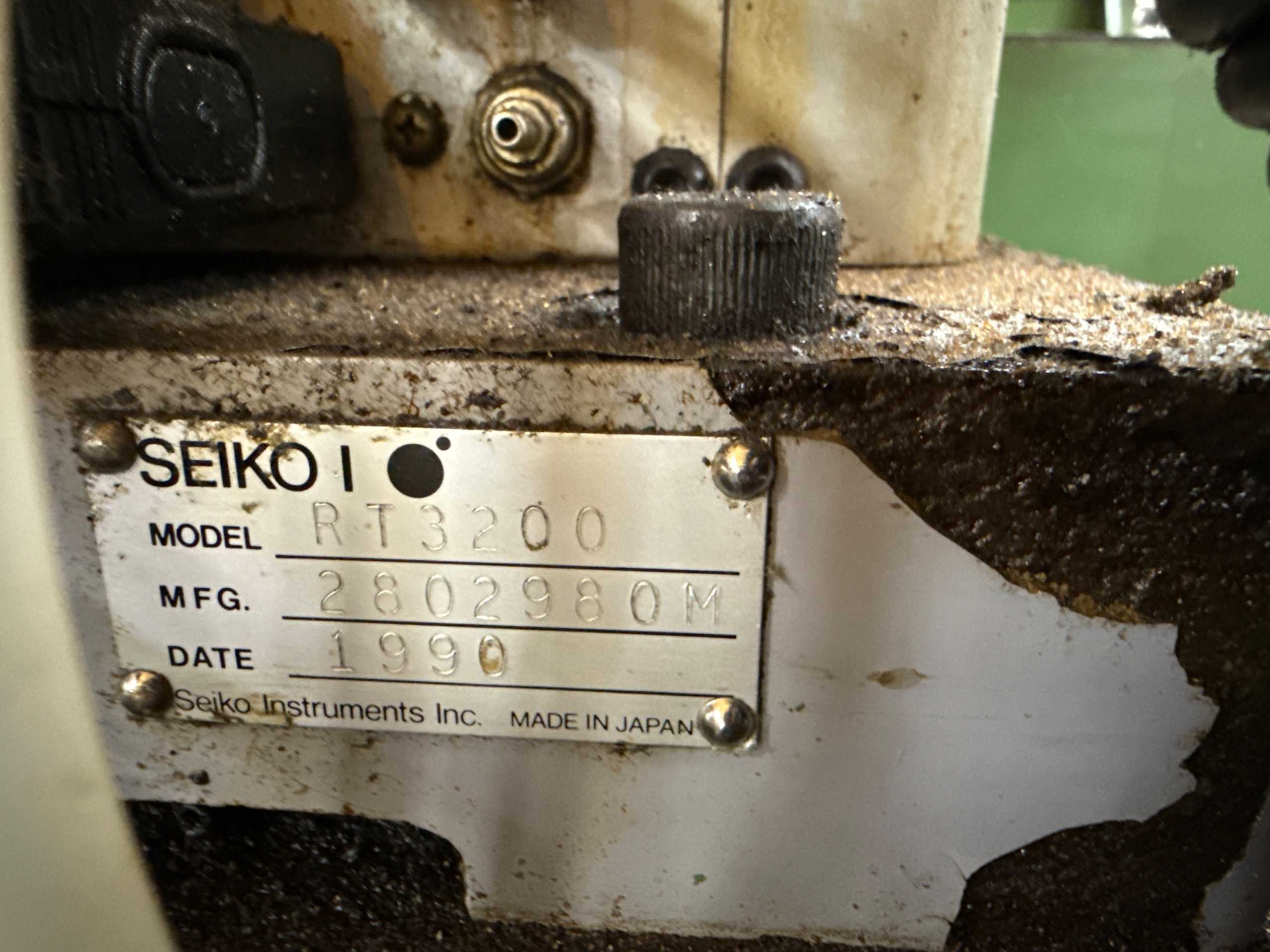 1990 Seiko RT3200 Robot - 5kg Payload, 200mm Reach, 4 Axes, 0.025mm Precision - ARTICULATED ROBOTS