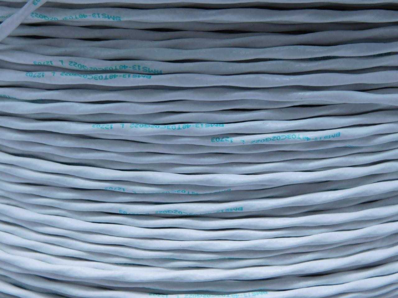 LOT OF 1000 FT BMS13-48/3-2-22 TIN COATED ANNEALED COPPER AWG: 22 T132094 - ELECTRICAL WIRE