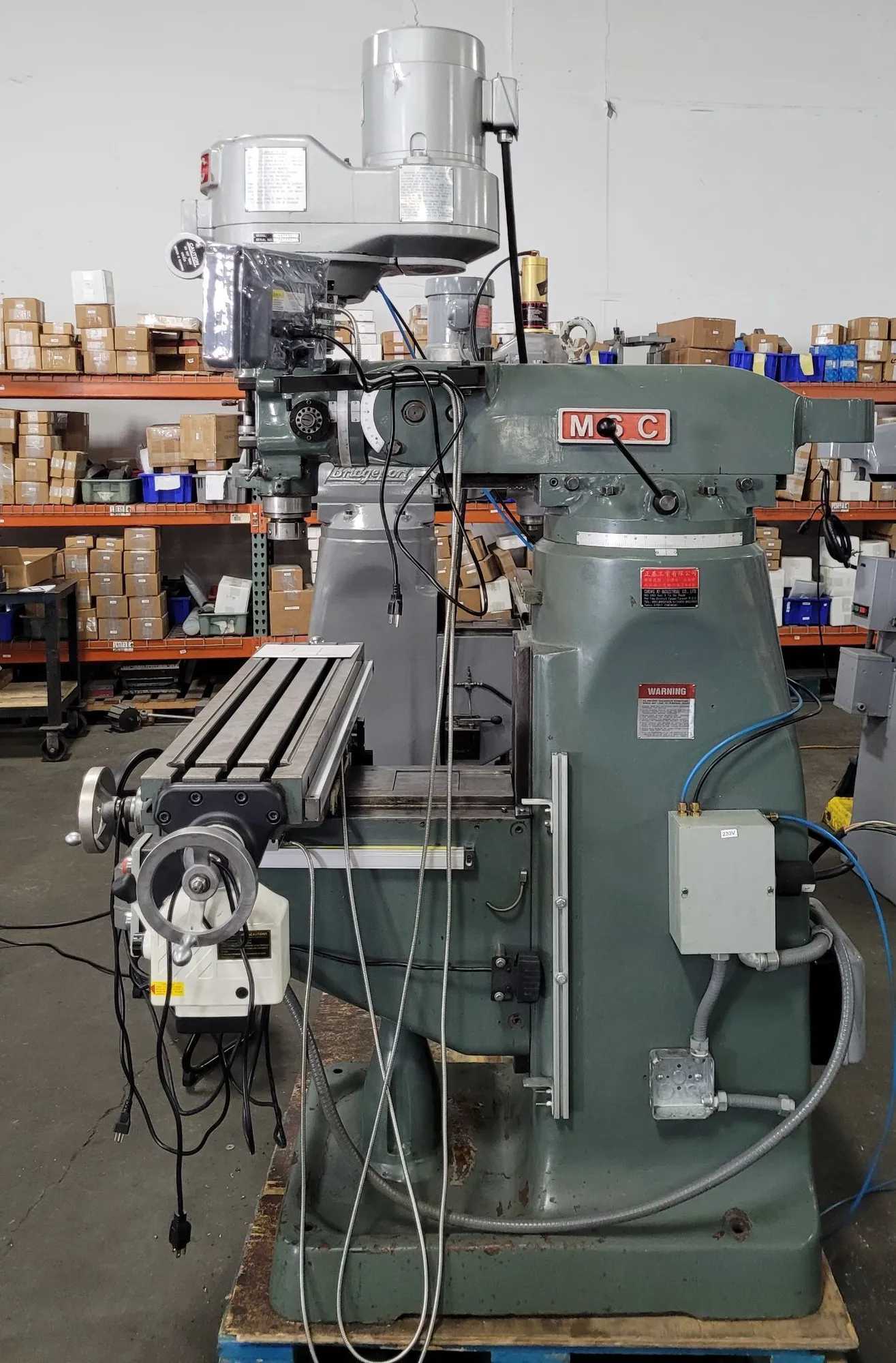 MSC 951710 VERTICAL KNEE MILL 9X42, 2HP, DRO, POWER FEEDS, 4800 RPM, 30X13X16 TRAVEL - VERTICAL MILLING MACHINES