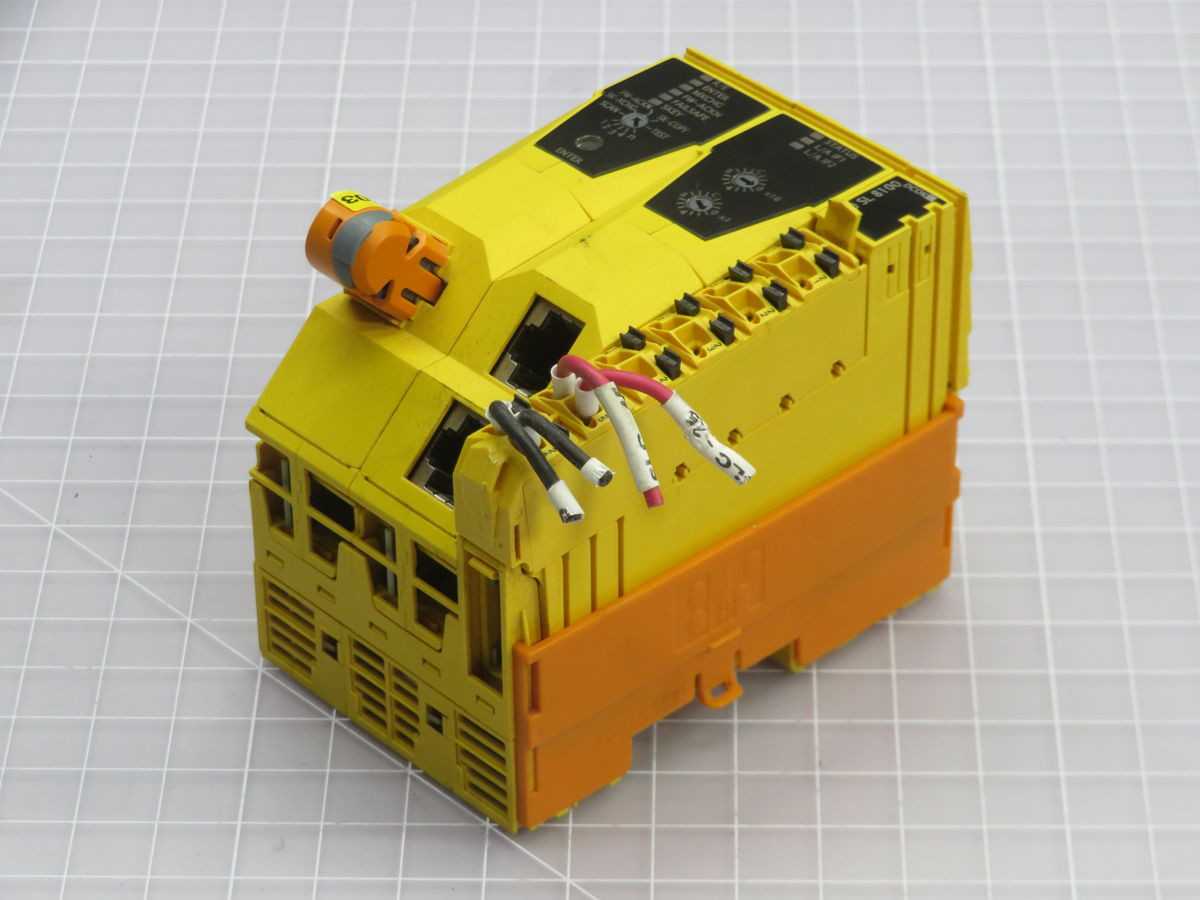 B&R X20 SL 8100 SAFETY CONTROLLER T261099 - MOTOR DRIVES