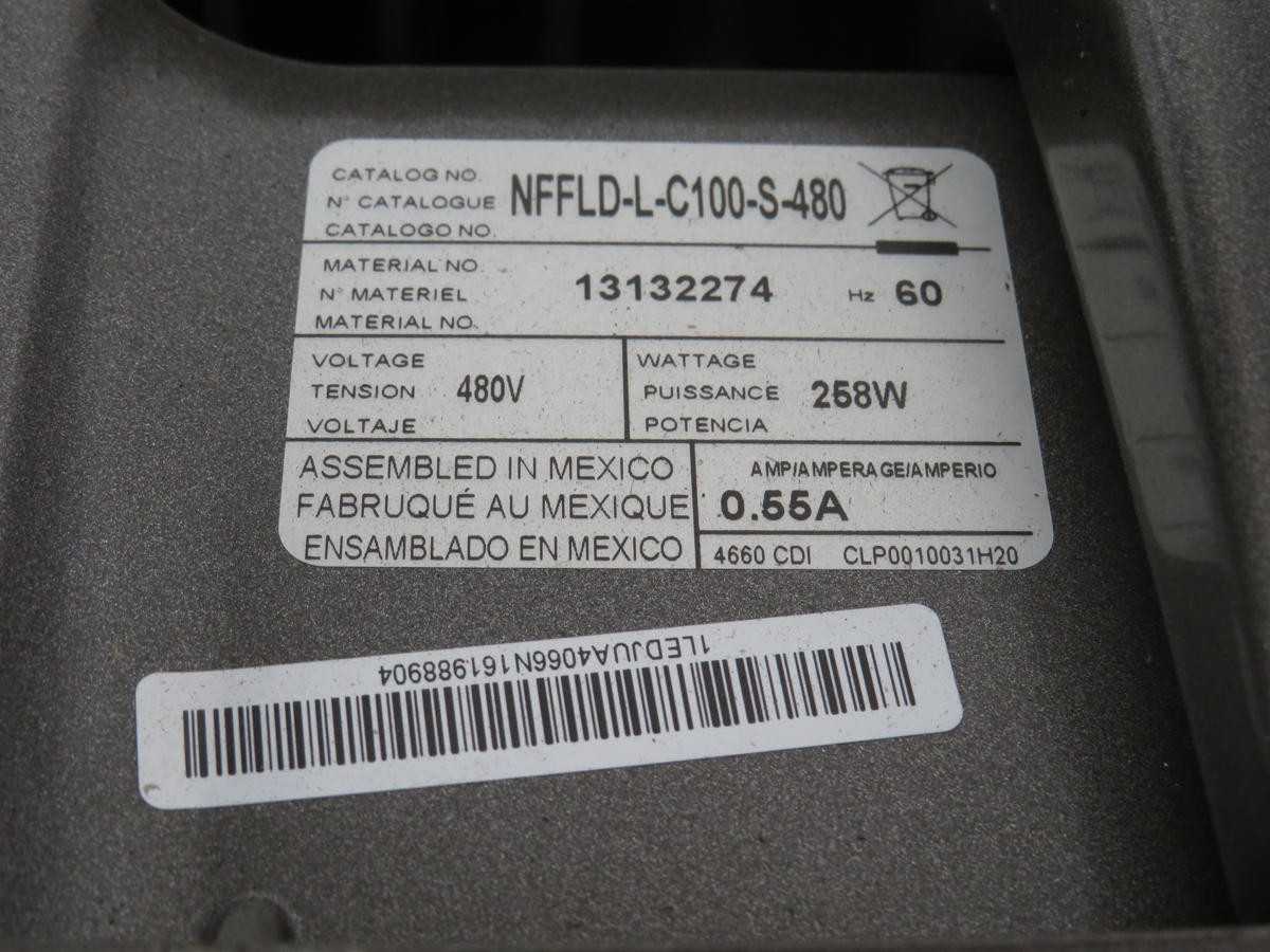 EATON NFFLD-L-C100-S-480 13132274 FLOODLIGHT 480V 258 W 0.55 AMP T195949 - LIGHTING