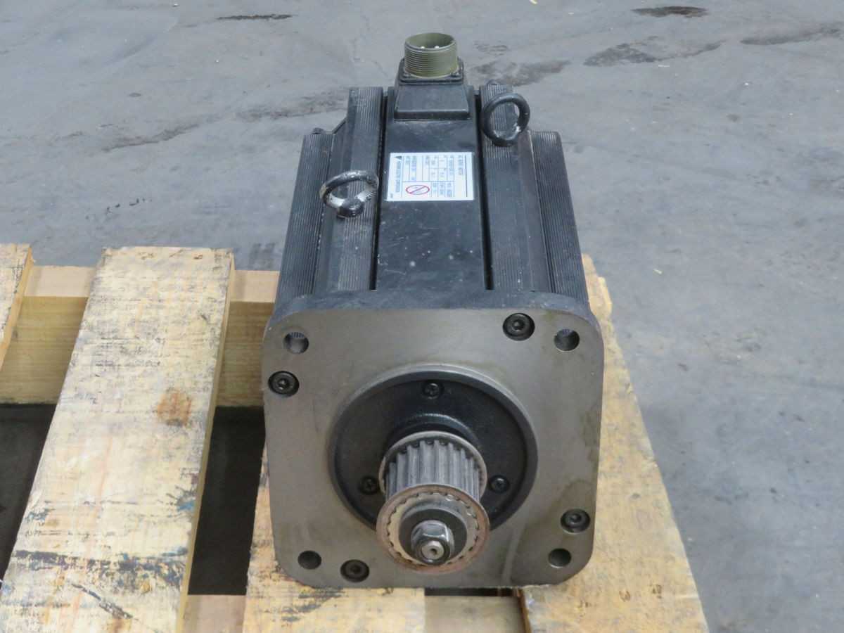 YASKAWA USASEM-50F J12 AC SERVO MOTOR T246481 - SERVO
