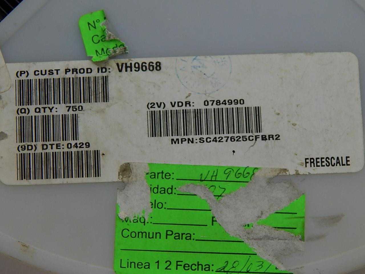 LOT OF 500 SC427625CFBR2 IC MICRO C9ACFB TOYOTA 120 N SC T88486 - ELECTRONIC COMPONENTS