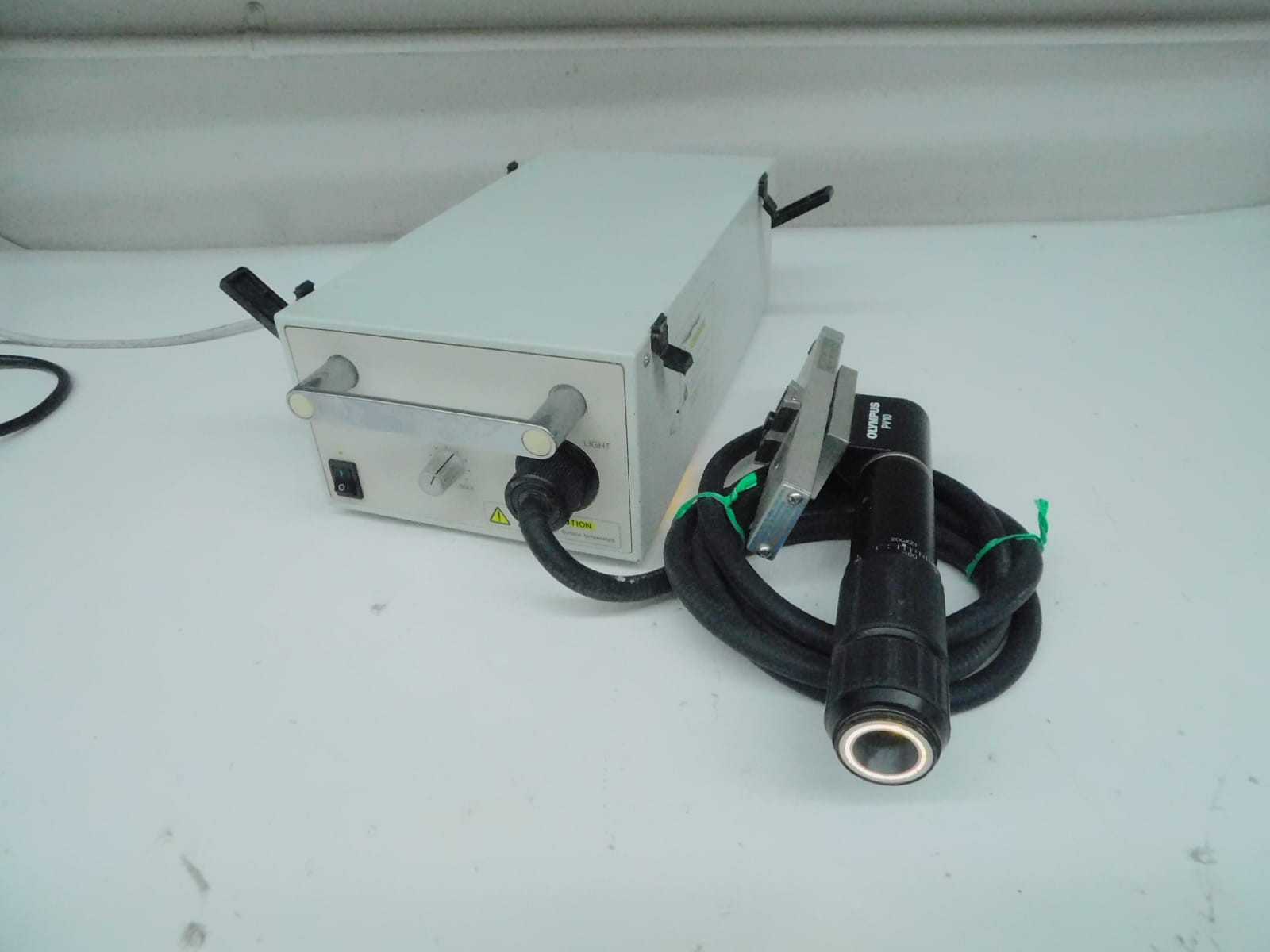 Olympus PV10 CCD Boroscope/Endoscope Camera With Illuminator & Lens - LAB & SCIENTIFIC