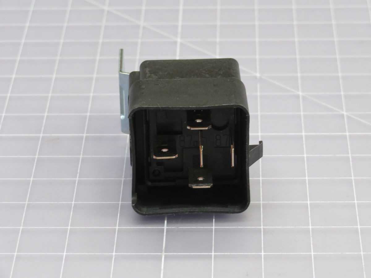 LOT OF 110 TE CONNECTIVITY 2-1904131-9 POWER RELAY T252772 - AC CONTACTOR