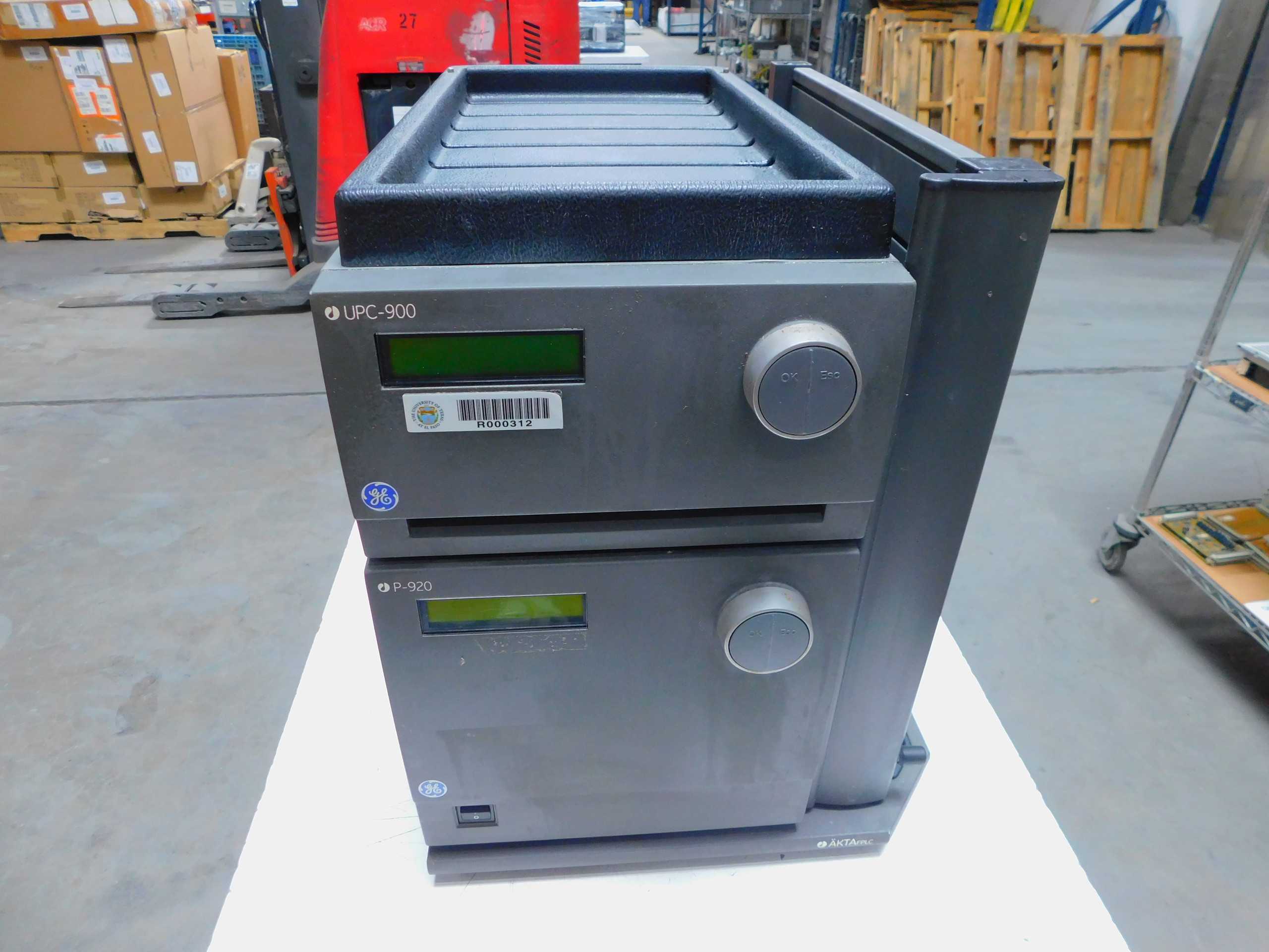 GE AKTA UPC-900 P-920 FPLC System With Monitor & Pump - PUMPS
