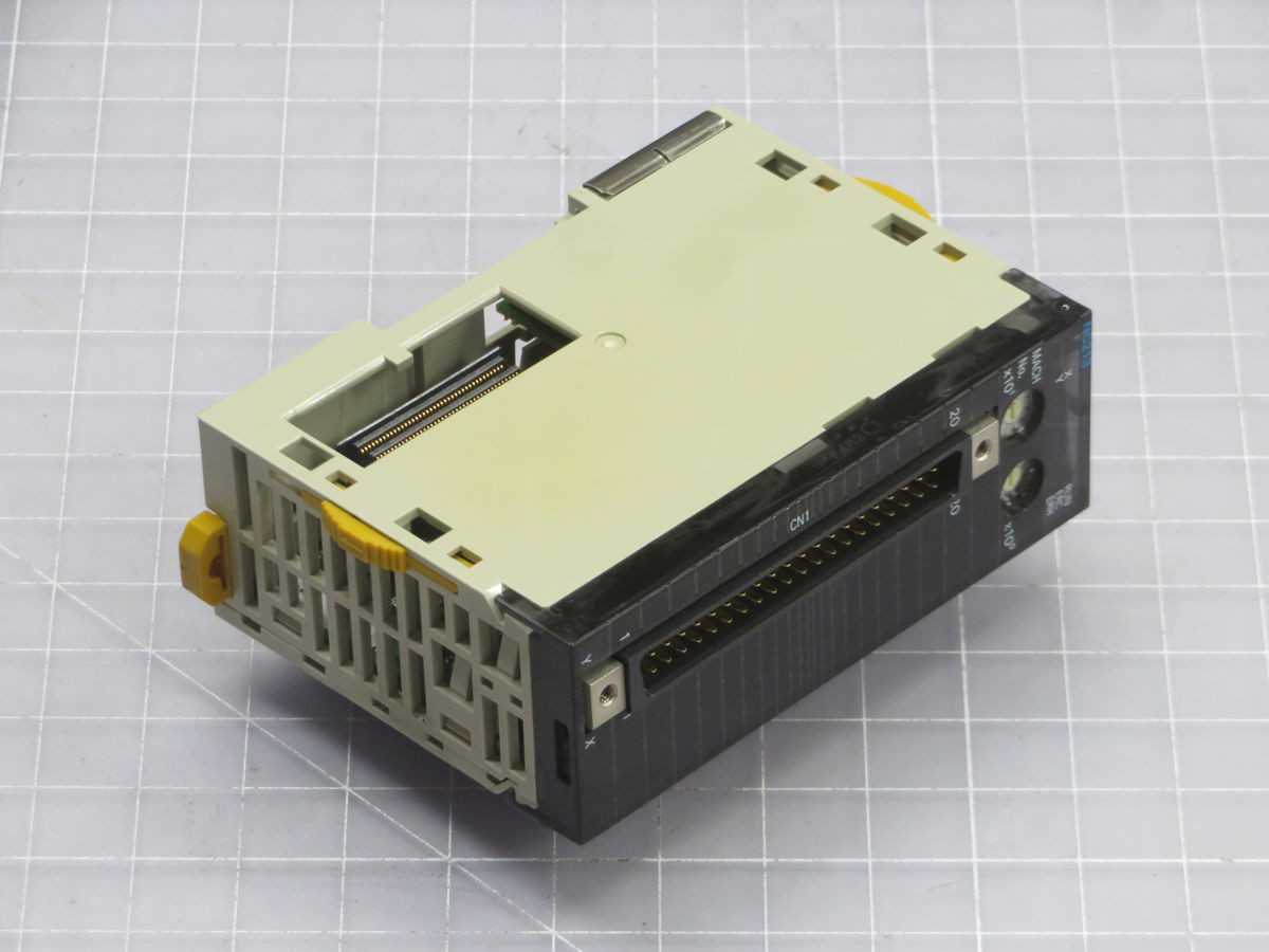 OMRON CJ1W-NC213 MOTION CONTROL MODULE 24V T246366 - PLC MODULES