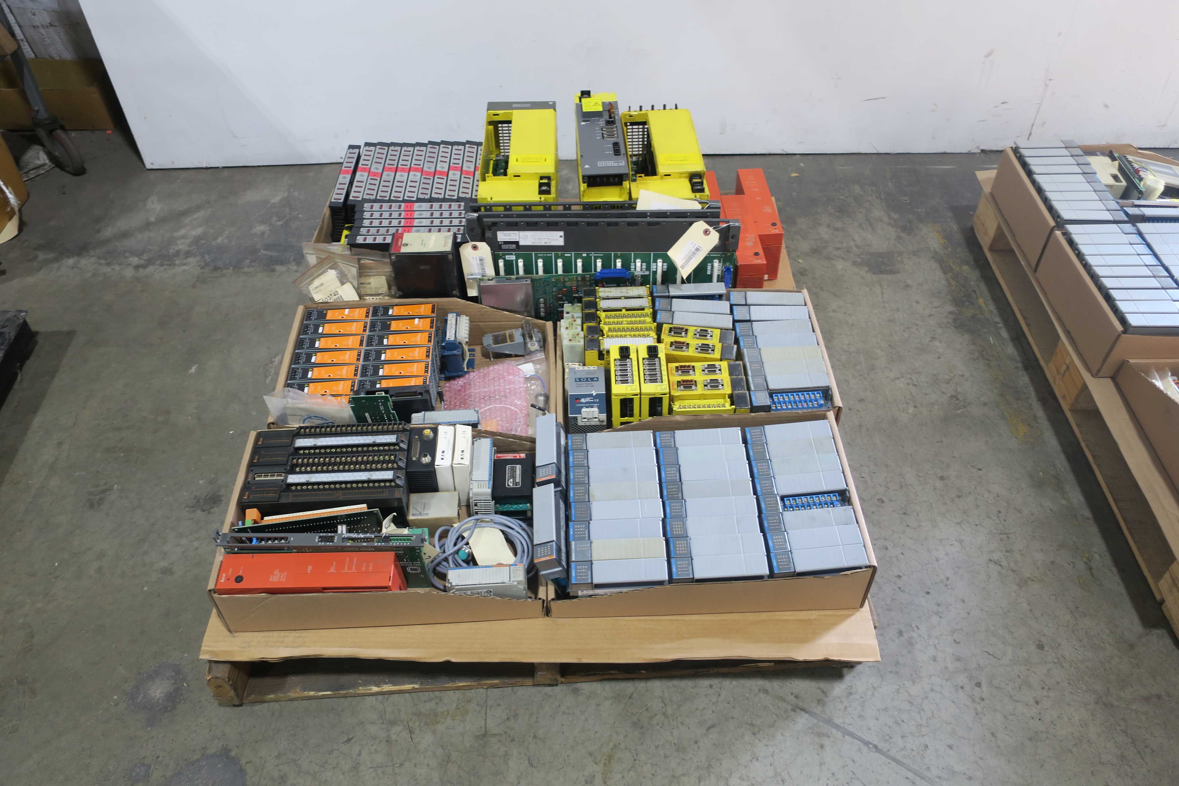 SKU 1788036 - 2 PALLETS OF ASSORTED AUTOMATION AND CONTROLS - AUTOMATION & CONTROLS