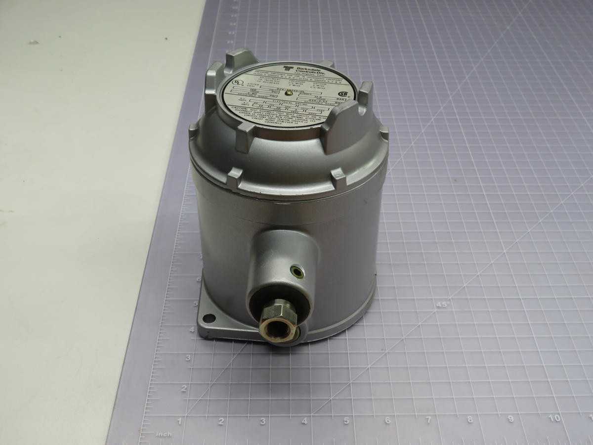 BARKSDALE D2X-A80SS-UL PRESSURE SWITCH T210428 - SWITCHES