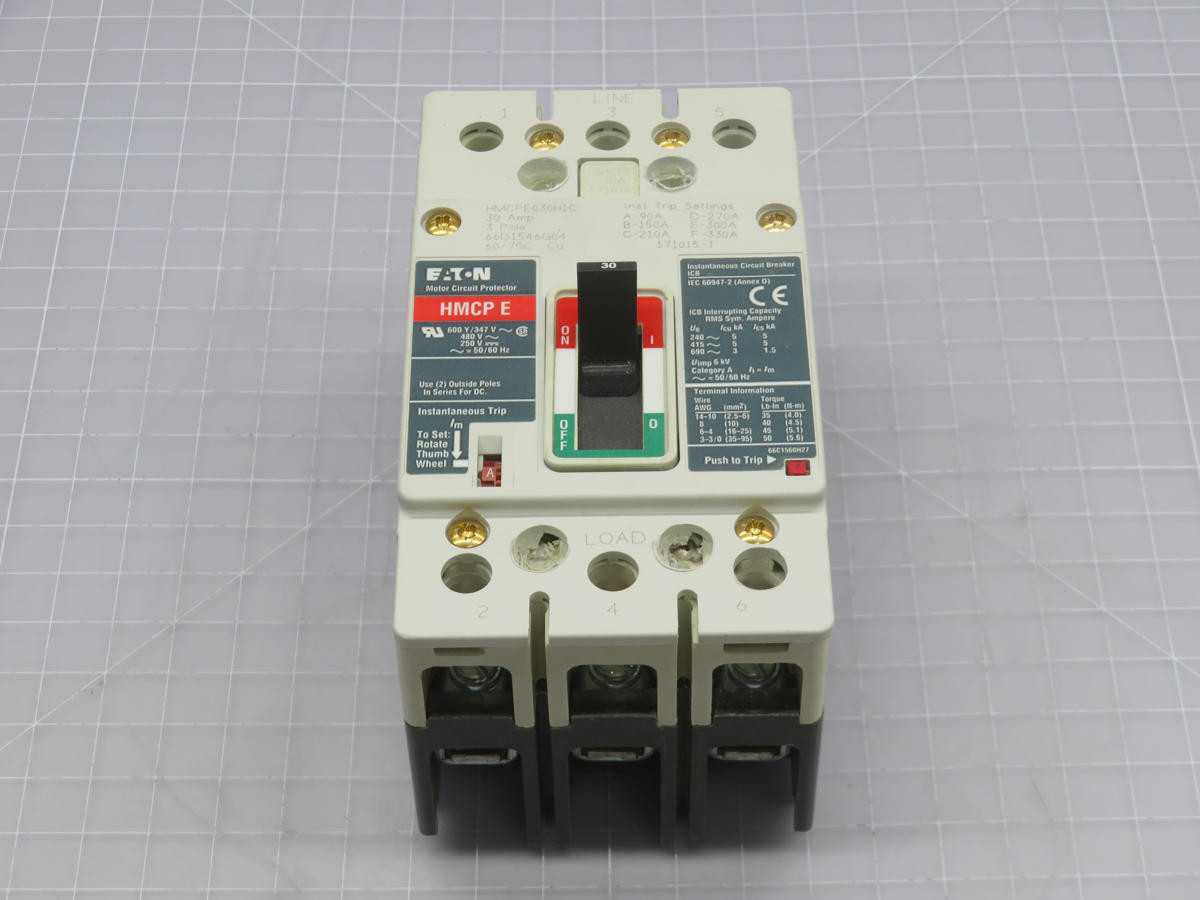 EATON HMCPE030H1C NG AND ND-FRAME MOLDED CASE CIRCUIT BREAKERS T212716 - CIRCUIT BREAKERS