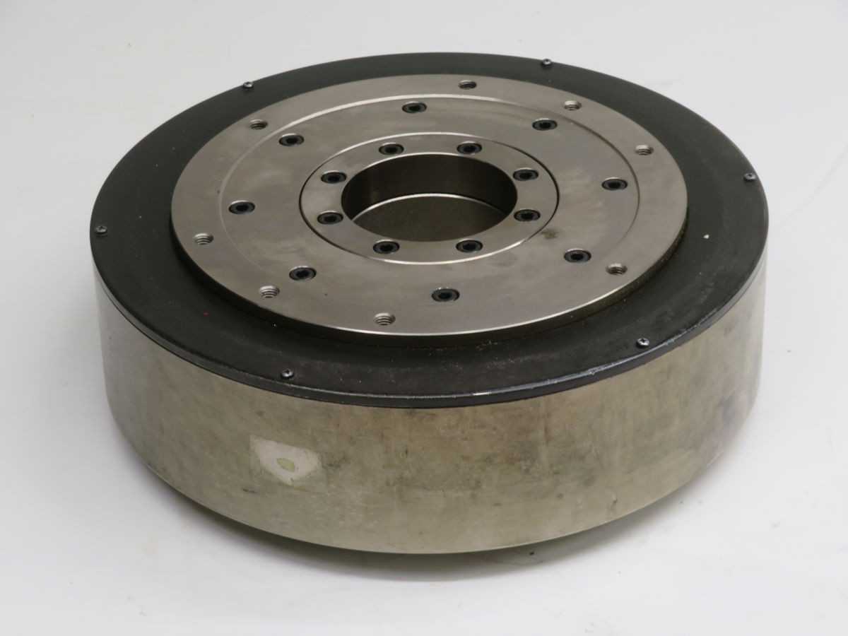 YASKAWA SGMCS16E3B11 AC SERVO MOTOR T258663 - SERVO