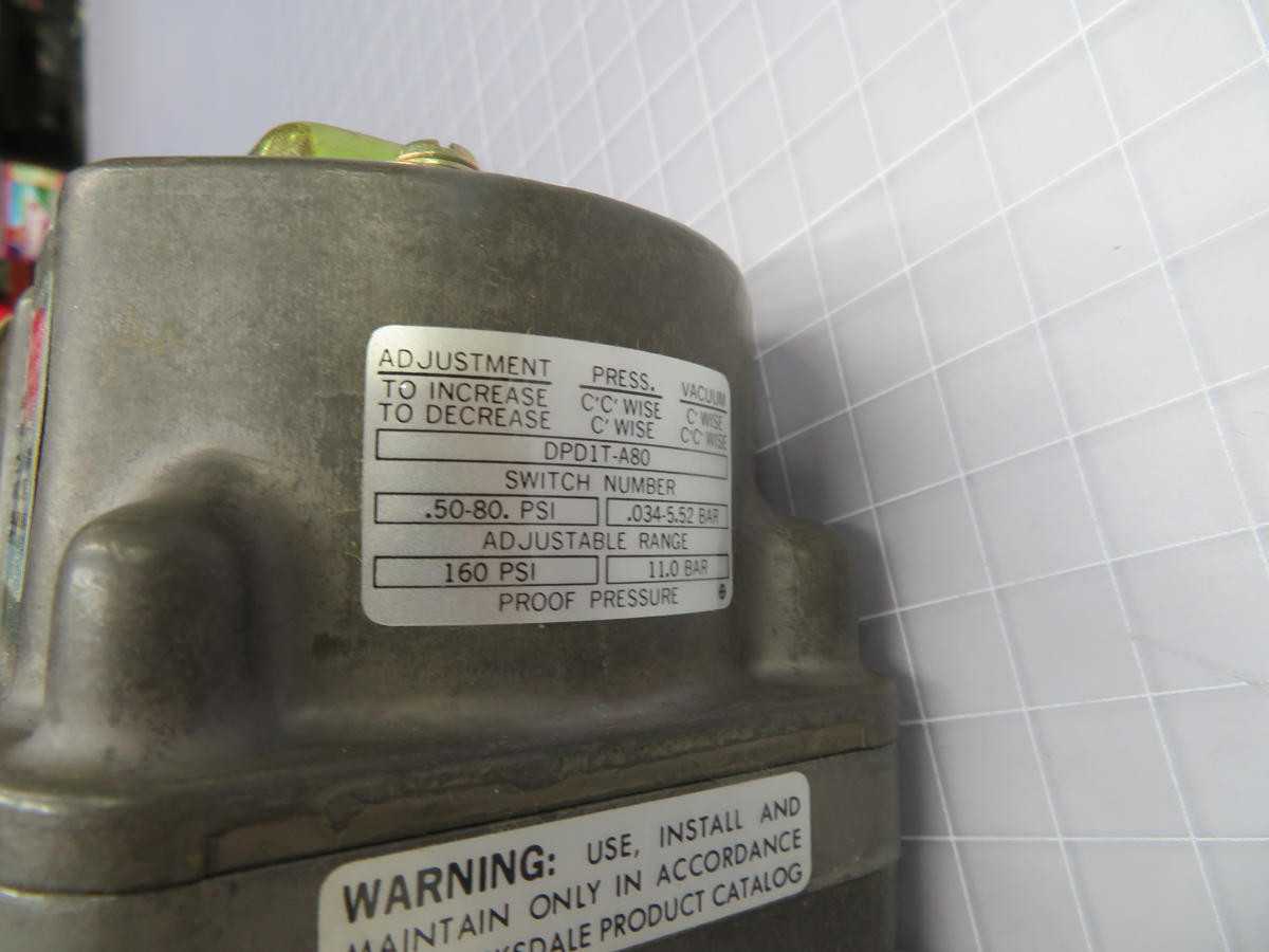 BARKSDALE DPD1T-A80 PRESSURE SWITCH
DPD1T SERIES T222384 - SWITCHES
