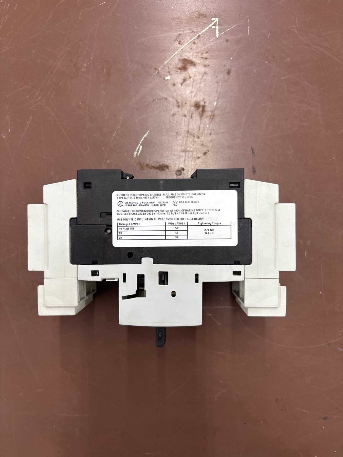 SIEMENS 4RV1721-4AD10 MOLDED CASE CIRCUIT BREAKER - CIRCUIT BREAKERS