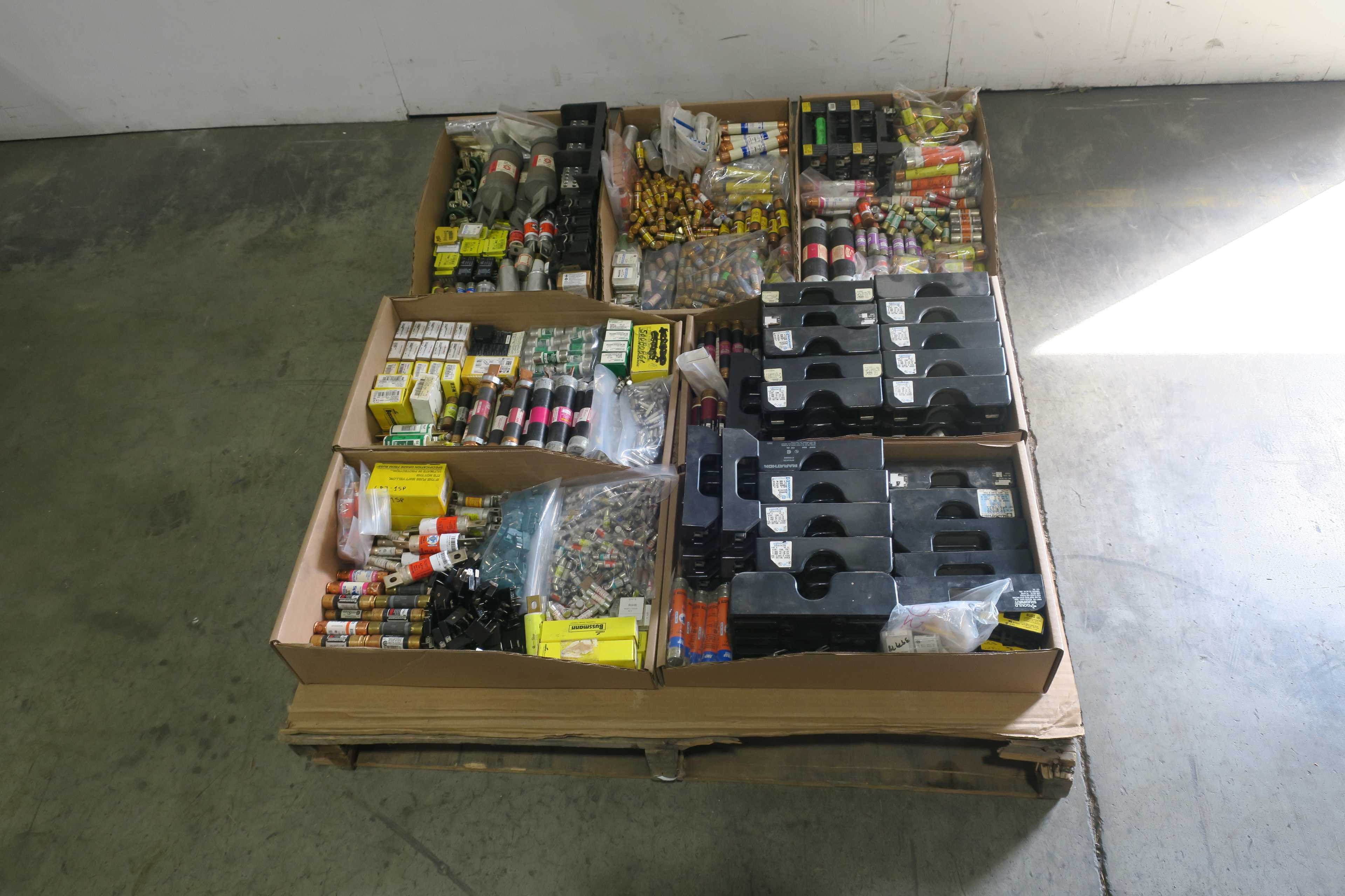 SKU 1787638 - PALLET OF ASSORTED FUSES - FUSES