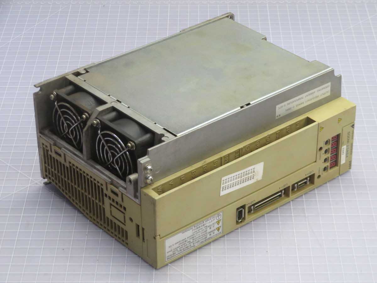 YASKAWA SGDM-20ADA SERVO DRIVE T260124 - SERVO