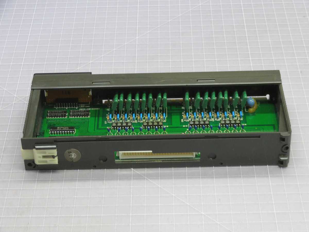 MITSUBISHI AX-20 INPUT MODULE T232959 - PLC MODULES