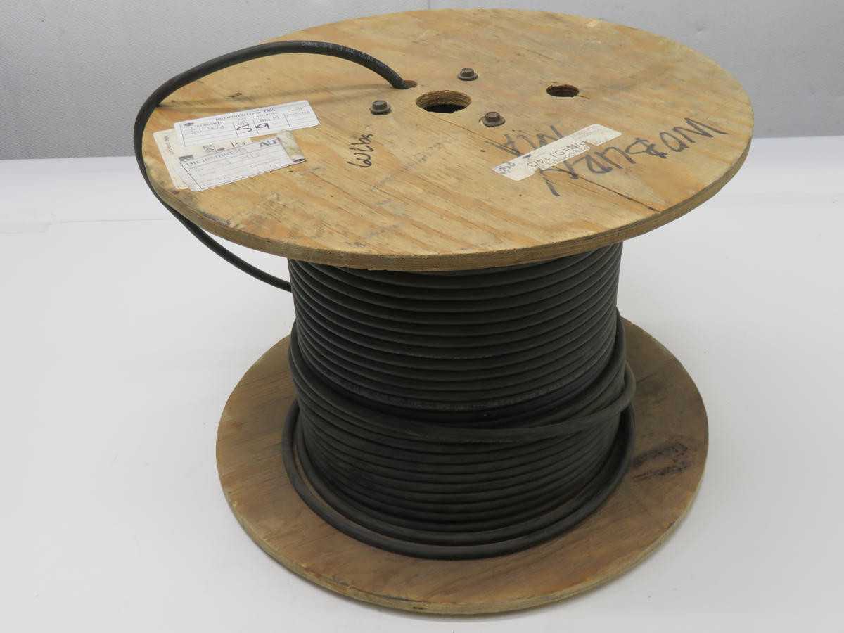 Lot Of 500 Ft Electric Wire Cable T207183 - ELECTRICAL WIRE