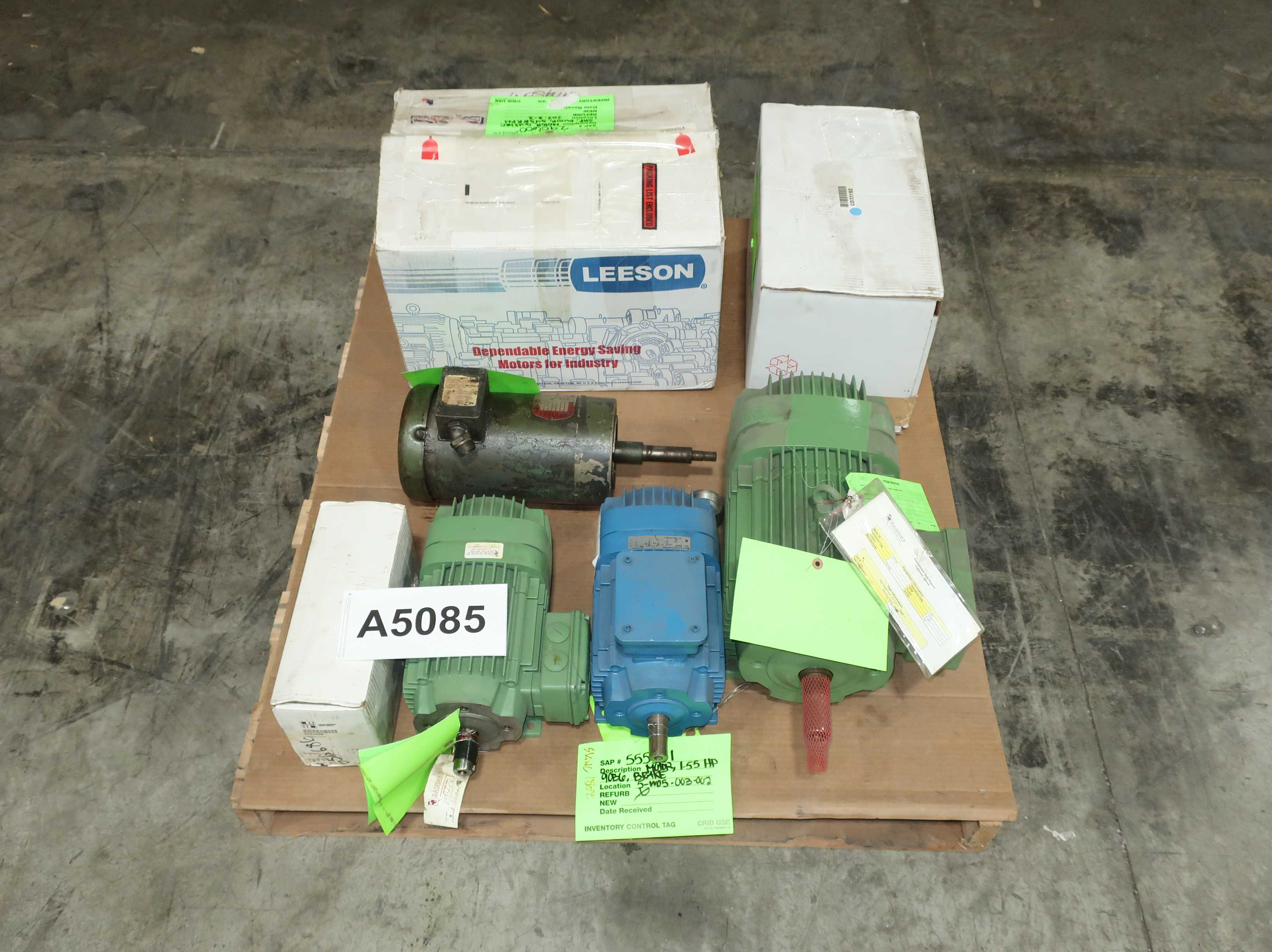 Pallet Of Assorted AC Electric Motors For Sale - AC MOTOR