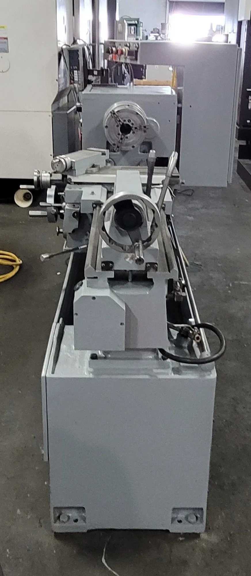 SOUTH BEND 1640 ENGINE LATHE, 16" X 40", 2.25" SPINDLE BORE, NEWALL DRO - MANUAL LATHES