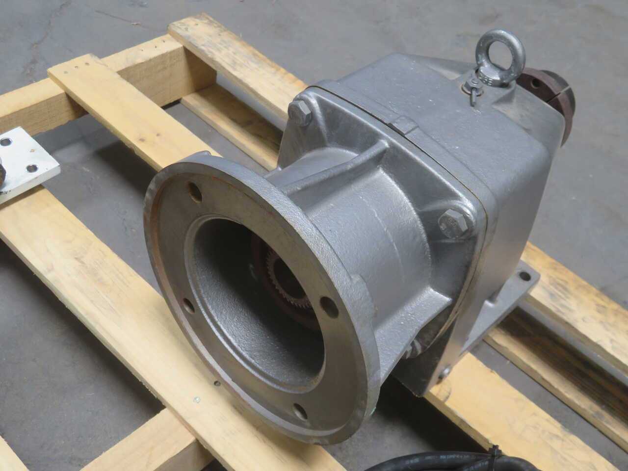 NORD SK 32 180TC1 GEAR MOTOR T270972 - GEAR REDUCERS