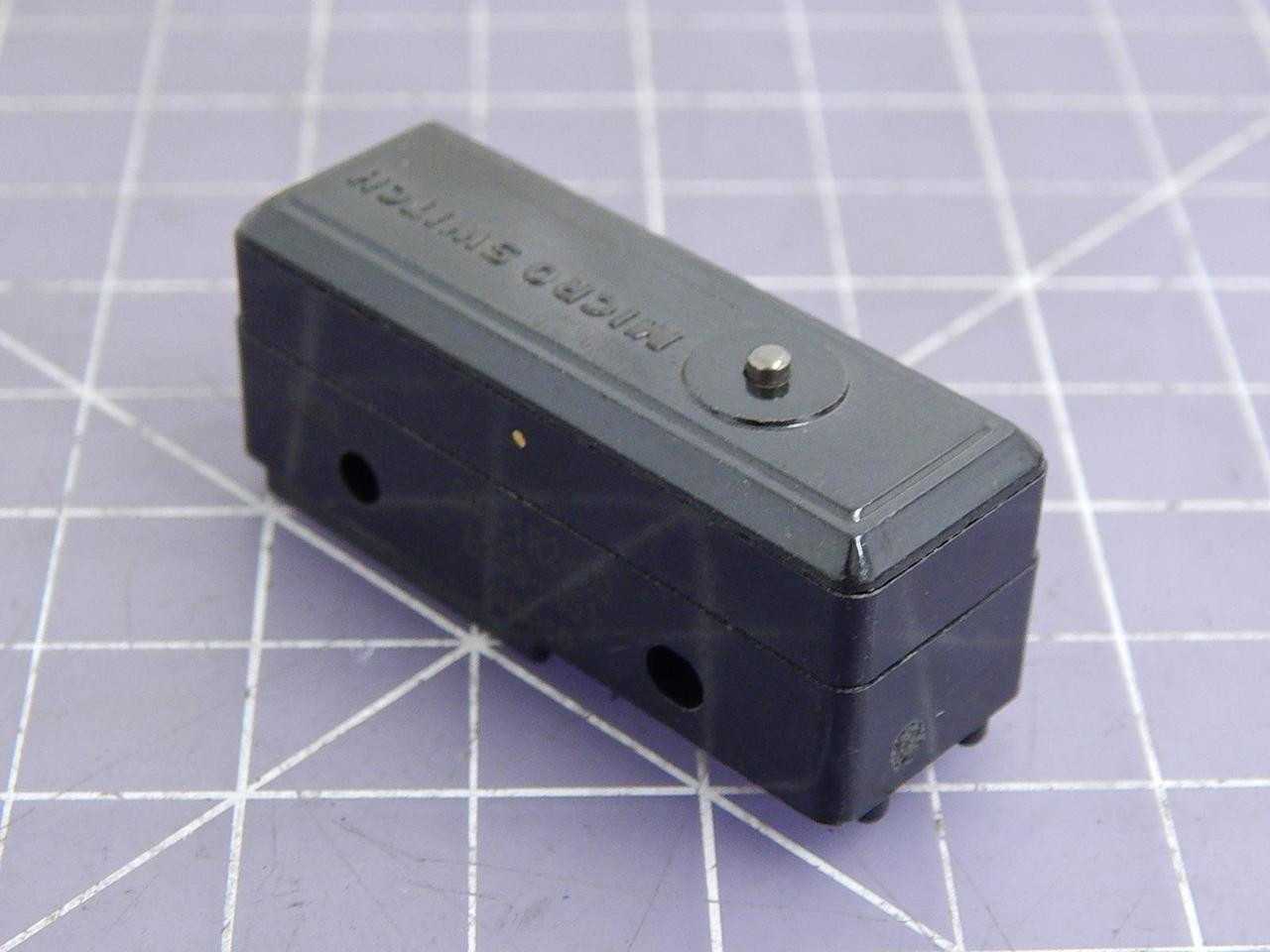 LOT OF 150 MICRO SWITCH BM-1R2420 BASIC / SNAP ACTION SWITCHES BASIC SW SPDT 22 A 250 VAC PIN PLGR A - SWITCHES