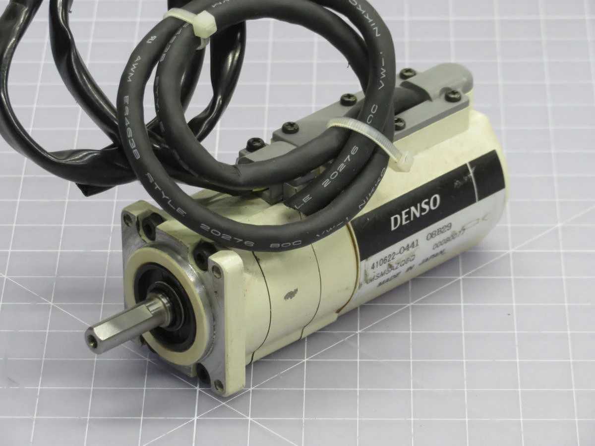 DENSO 410622-0441 MSM5AZQ6Q SERVO MOTOR T214720 - ROBOT CONTROLLERS