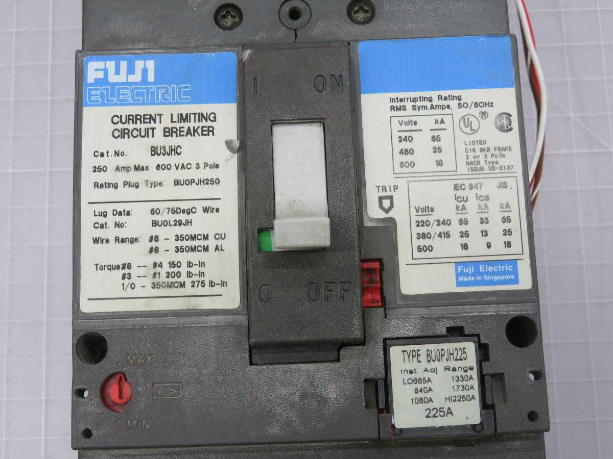 FUJI BU3JHC MOLDED CASE CIRCUIT BREAKER T225089 - CIRCUIT BREAKERS
