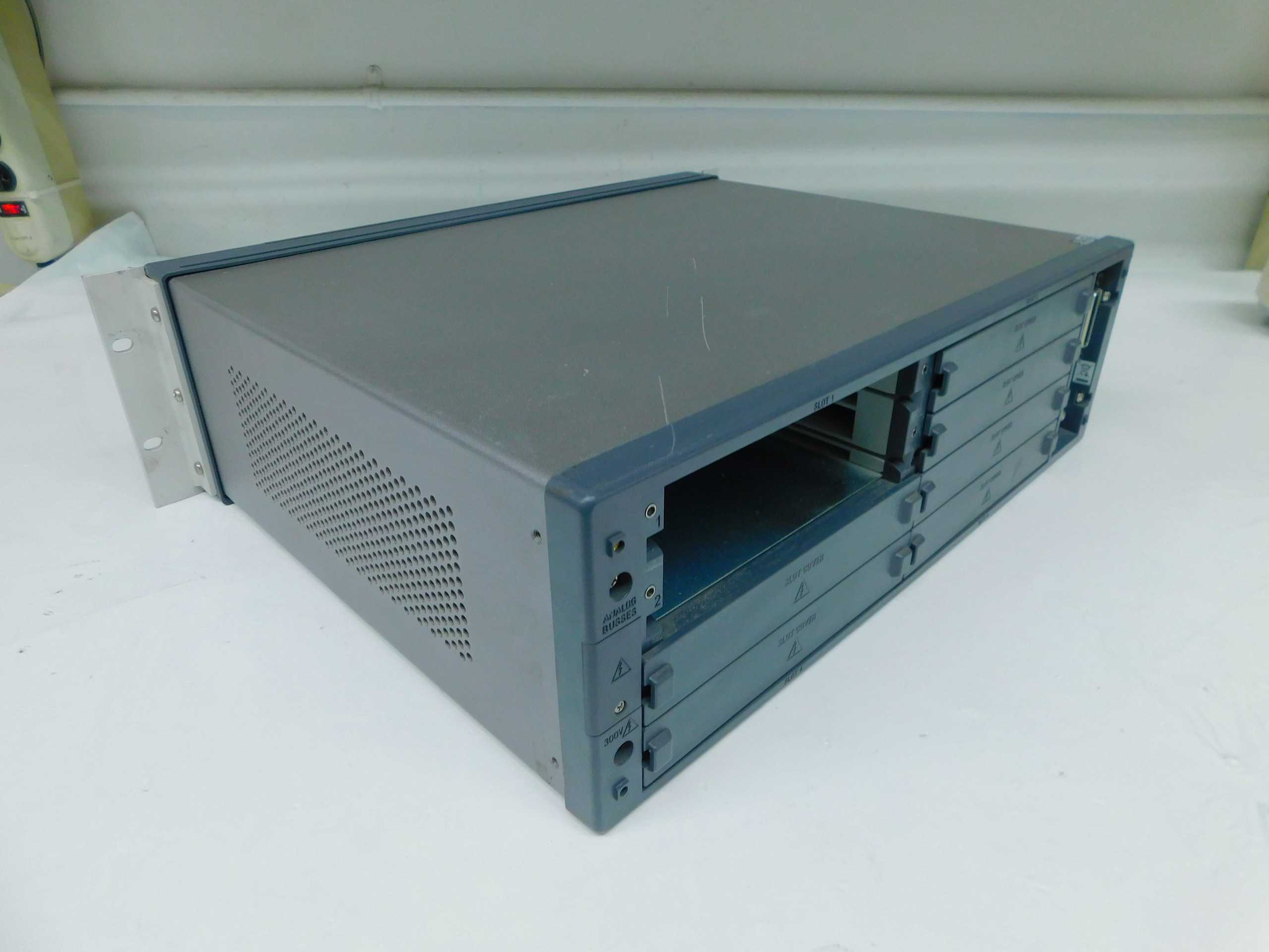 Keysight 34980A Data Acquisition System - High Precision Measurement Tool - POWER SUPPLIES