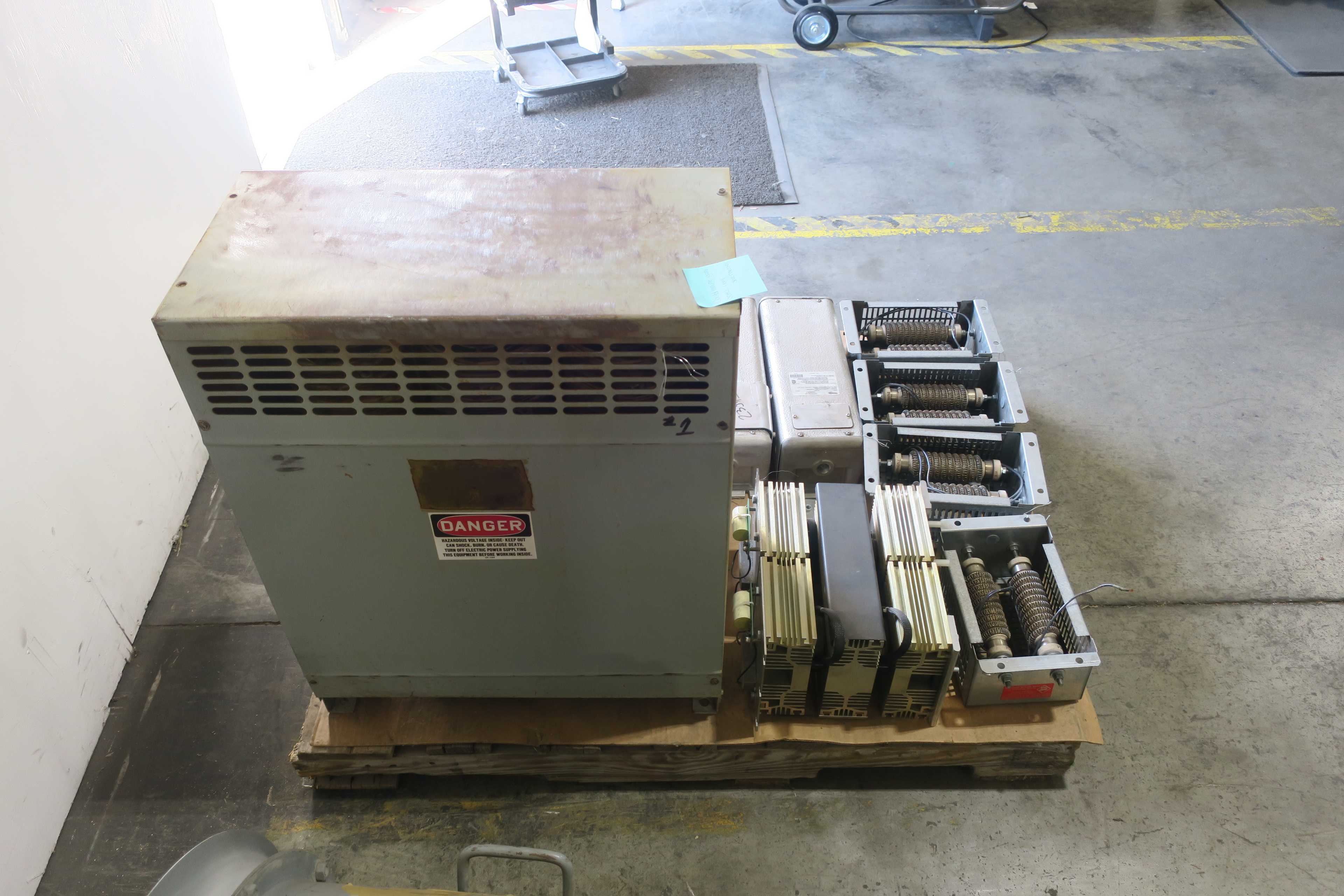 SKU 1786659 - 2 PALLETS OF ASSORTED ELECTRICAL - ELECTRICAL COMPONENTS