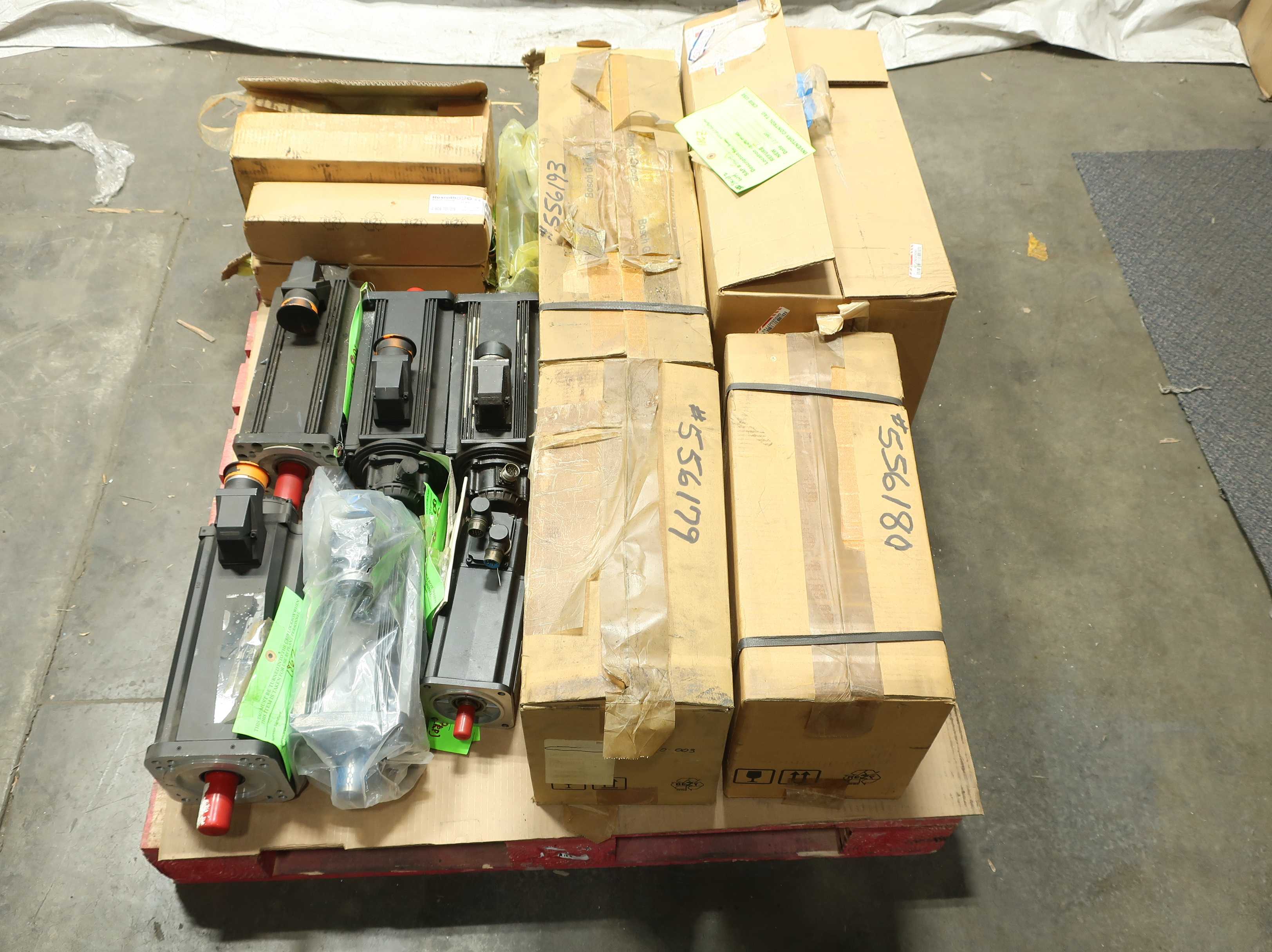 PALLET OF ASSORTED REXROTH SERVO MOTORS - SERVO MOTORS