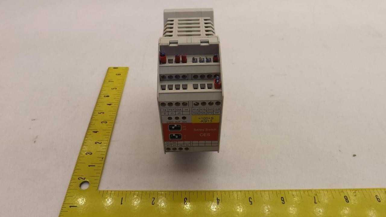 EUCHNER CES-A-AEA-02B NON-CONTACT SAFETY SWITCH T21953 - SWITCHES
