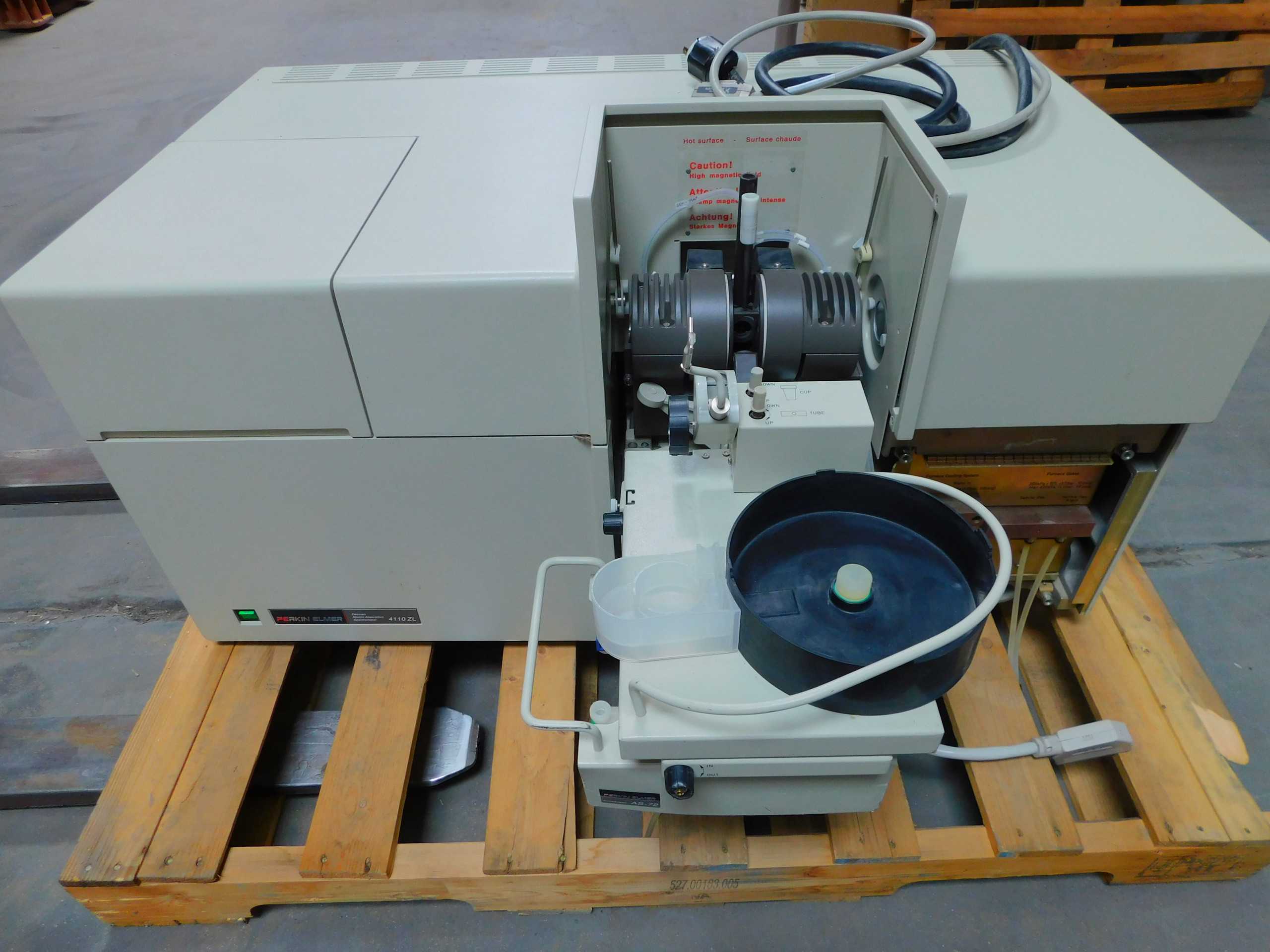 Perkin Elmer 4110ZL Spectrometer - High Precision Analytical Instrument - FURNACES