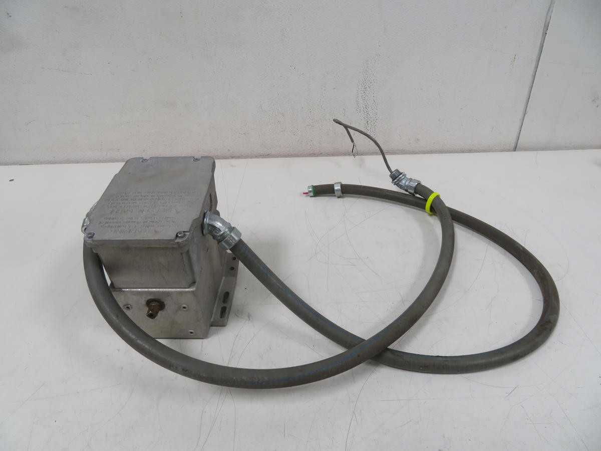 HONEYWELL M9194D1003 24V NON-SPRING RETURN FOOT MOUNTED ACTUATOR, 300 LB-IN T201933 - ACTUATOR