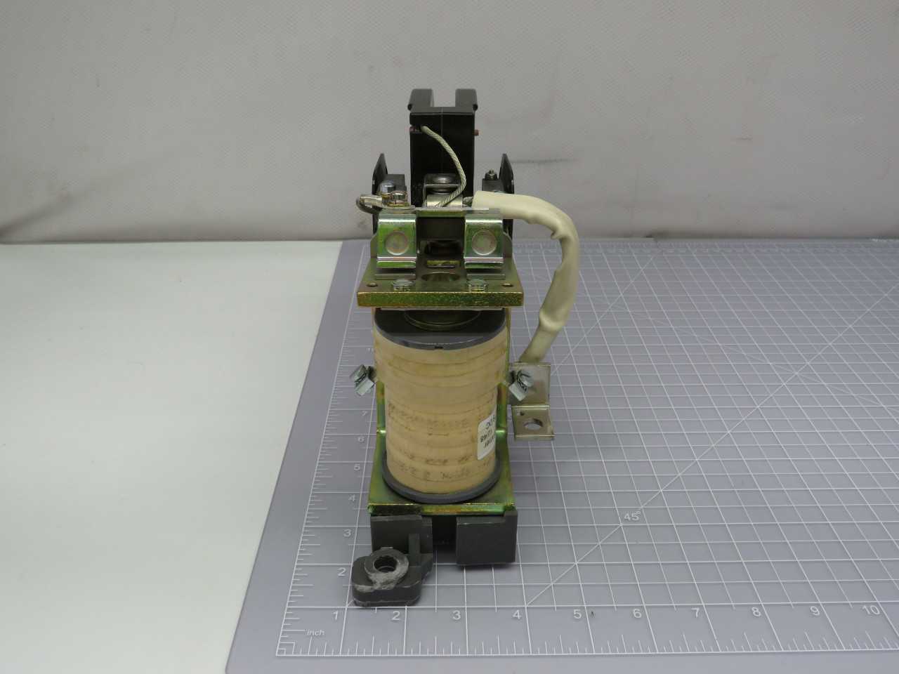 Cutler Hammer 30B4376G08 12/48 Contactor 125 VDC T189115 - DC CONTACTOR